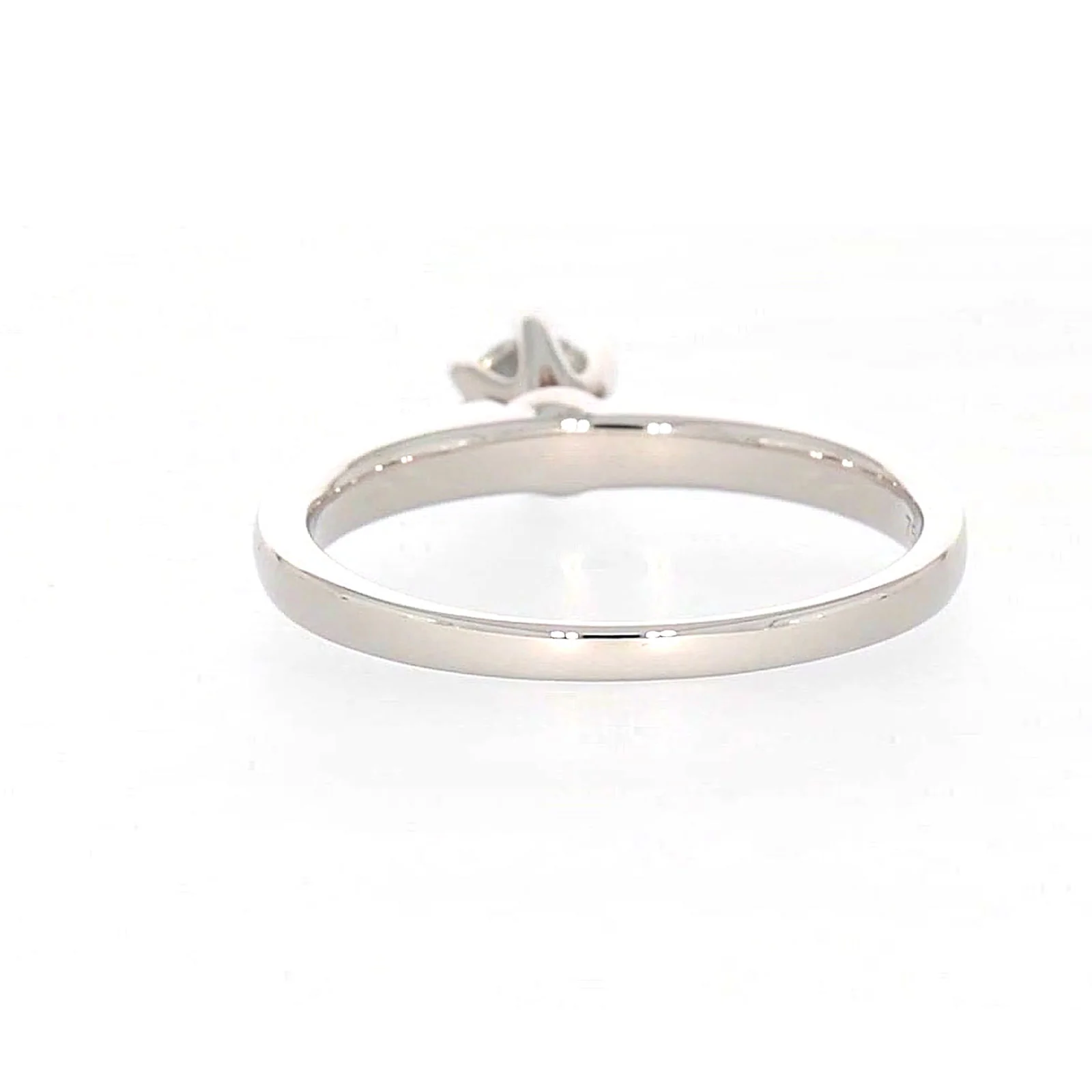Solitaire 18ct White Gold Round Brilliant Cut with 1/3 CARAT of Diamonds Ring - Image 37