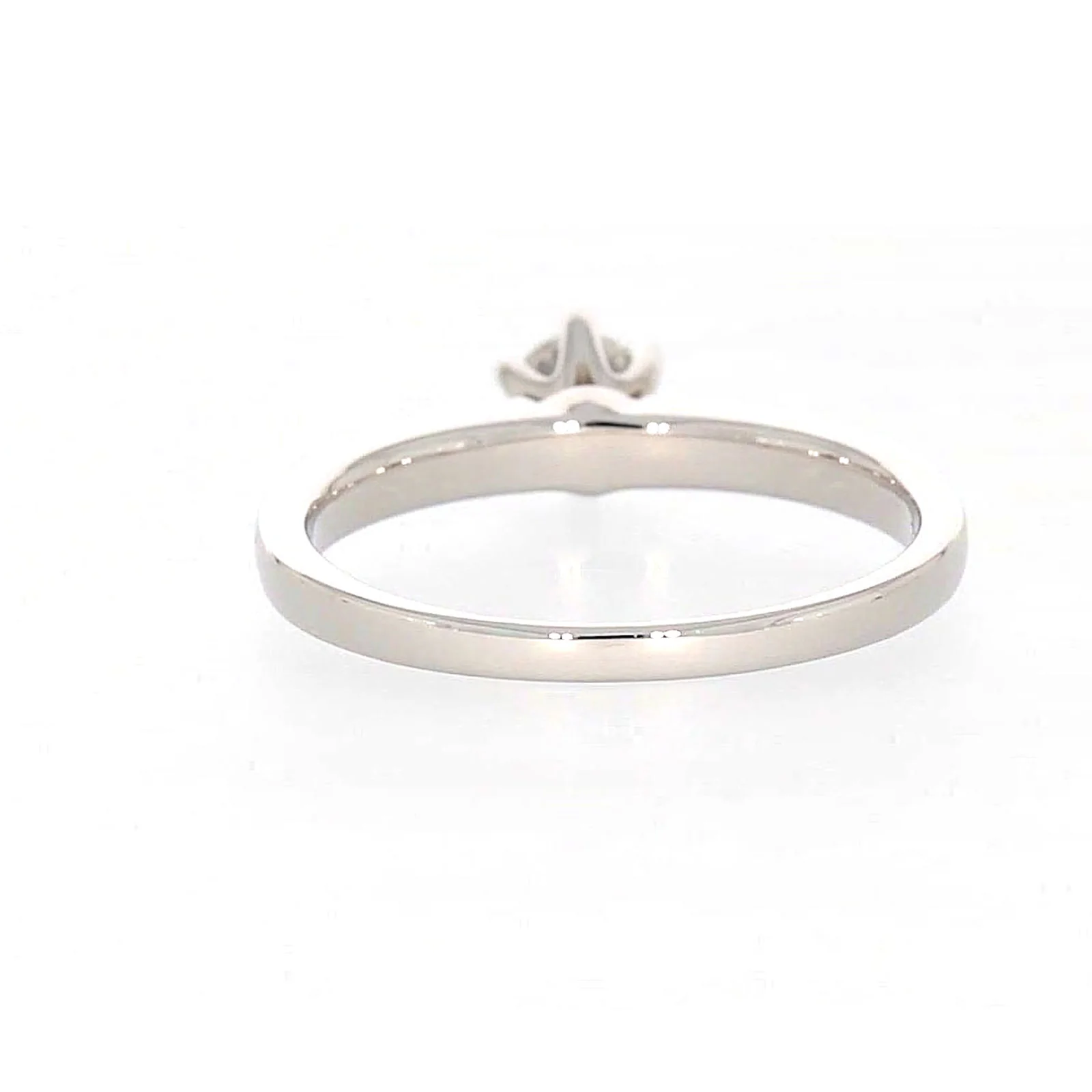Solitaire 18ct White Gold Round Brilliant Cut with 1/3 CARAT of Diamonds Ring - Image 38