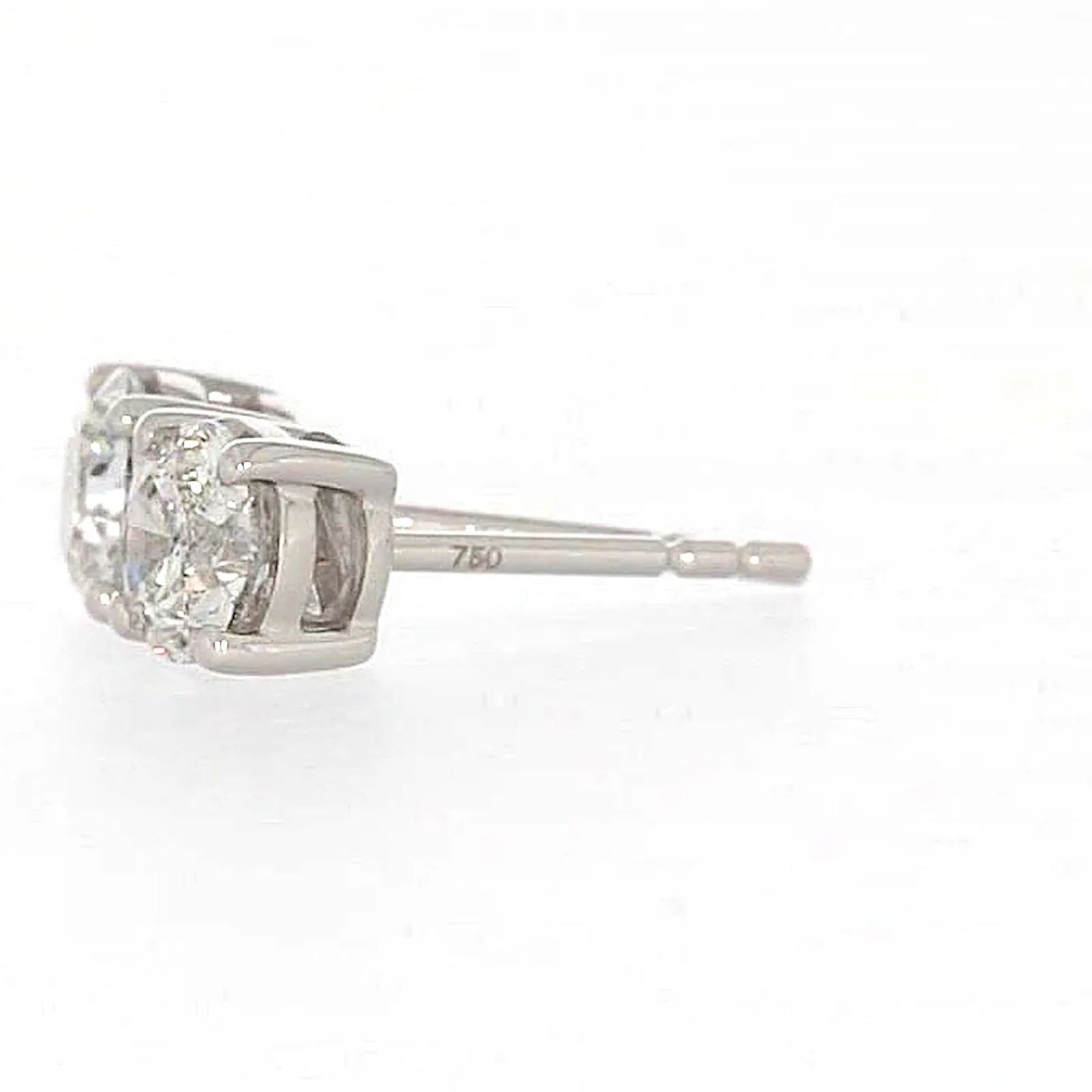 Solitaire 18ct White Gold Round Brilliant Cut with 1 CARAT tw of Diamonds Stud Earrings - Image 16