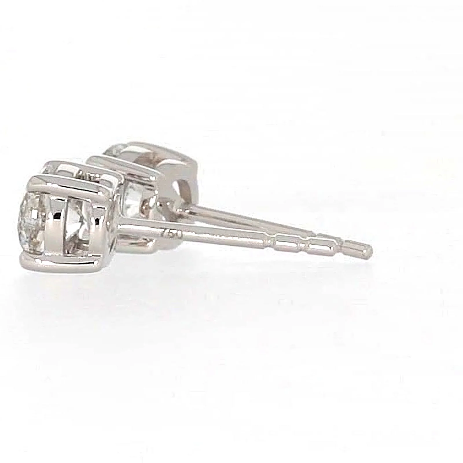 Solitaire 18ct White Gold Round Brilliant Cut with 1 CARAT tw of Diamonds Stud Earrings - Image 24