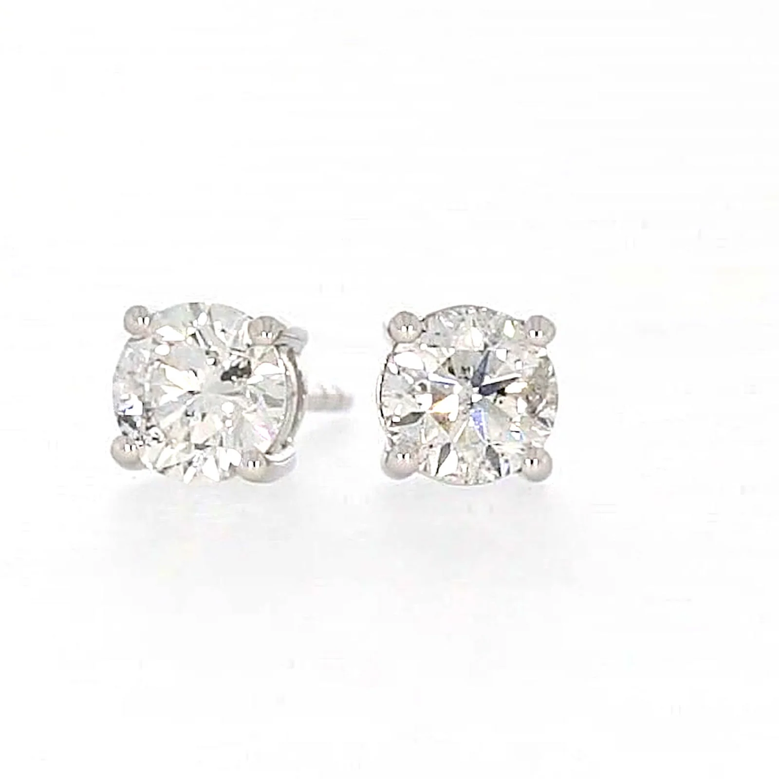 Solitaire 18ct White Gold Round Brilliant Cut with 1 CARAT tw of Diamonds Stud Earrings - Image 3