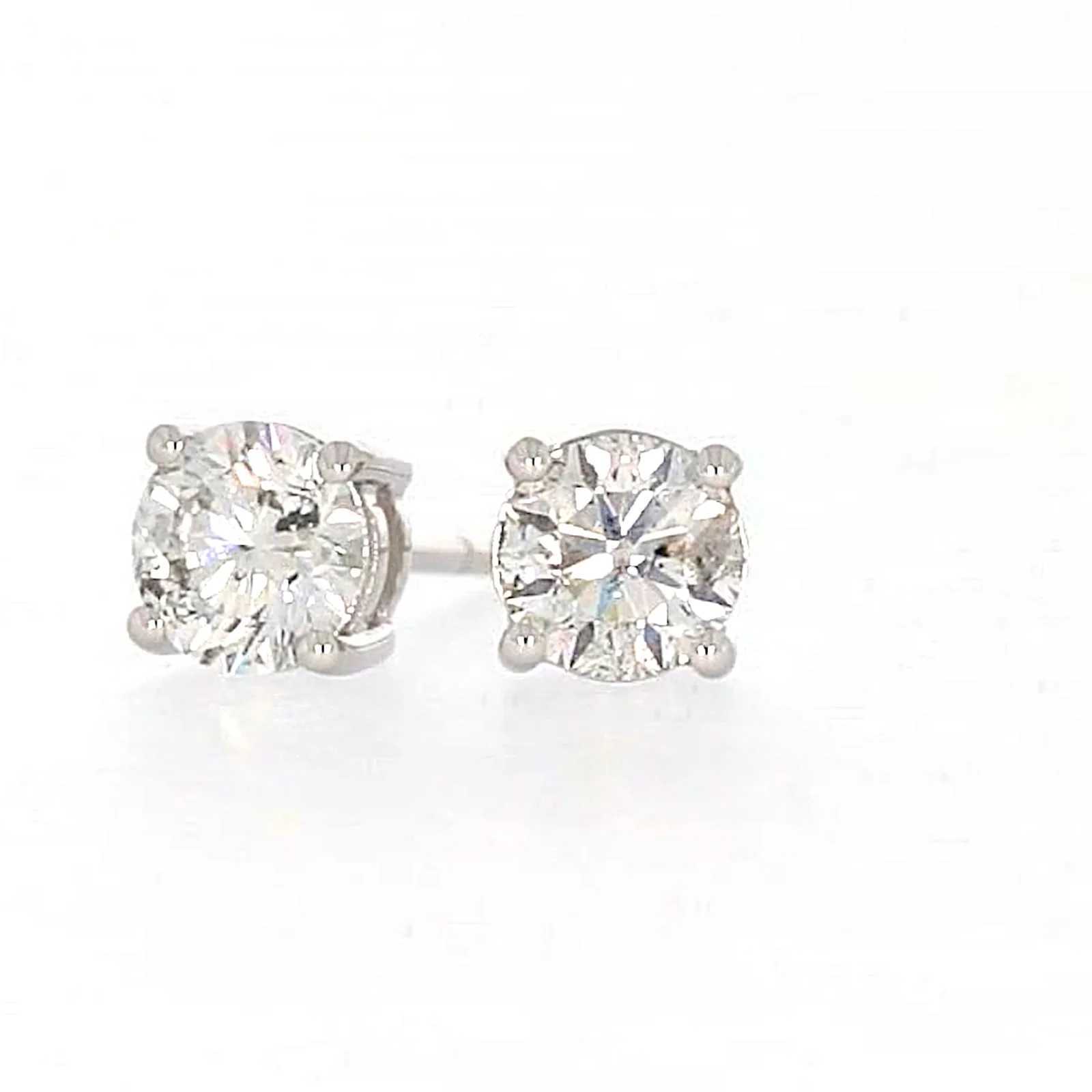 Solitaire 18ct White Gold Round Brilliant Cut with 1 CARAT tw of Diamonds Stud Earrings - Image 4