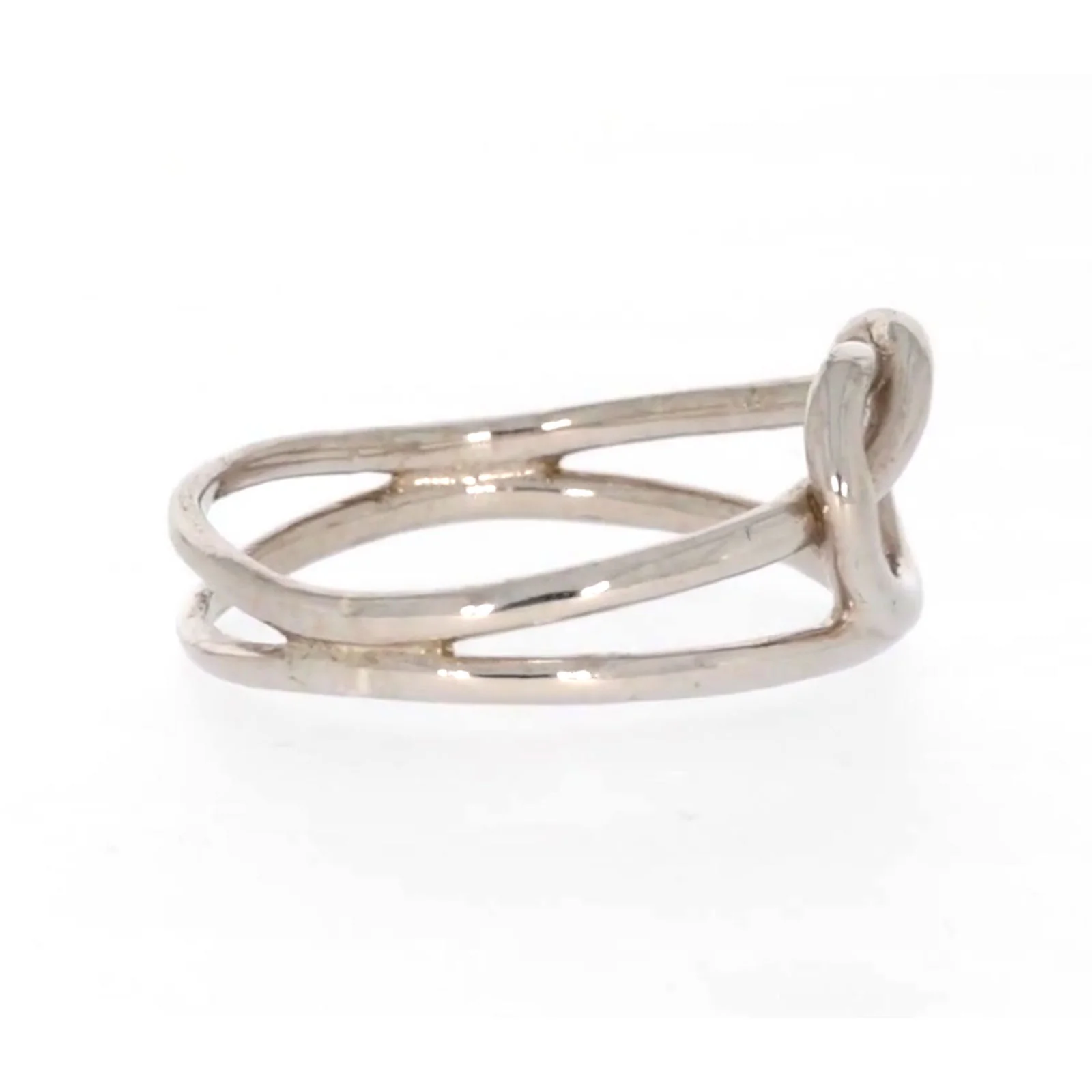Sterling Silver Knot Heart Ring - Image 58