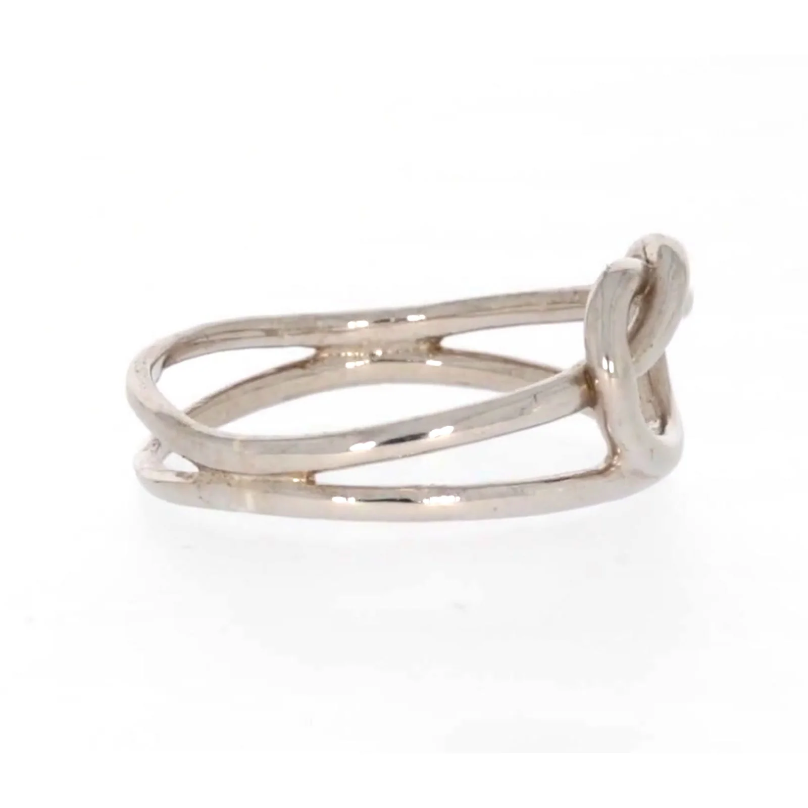 Sterling Silver Knot Heart Ring - Image 59