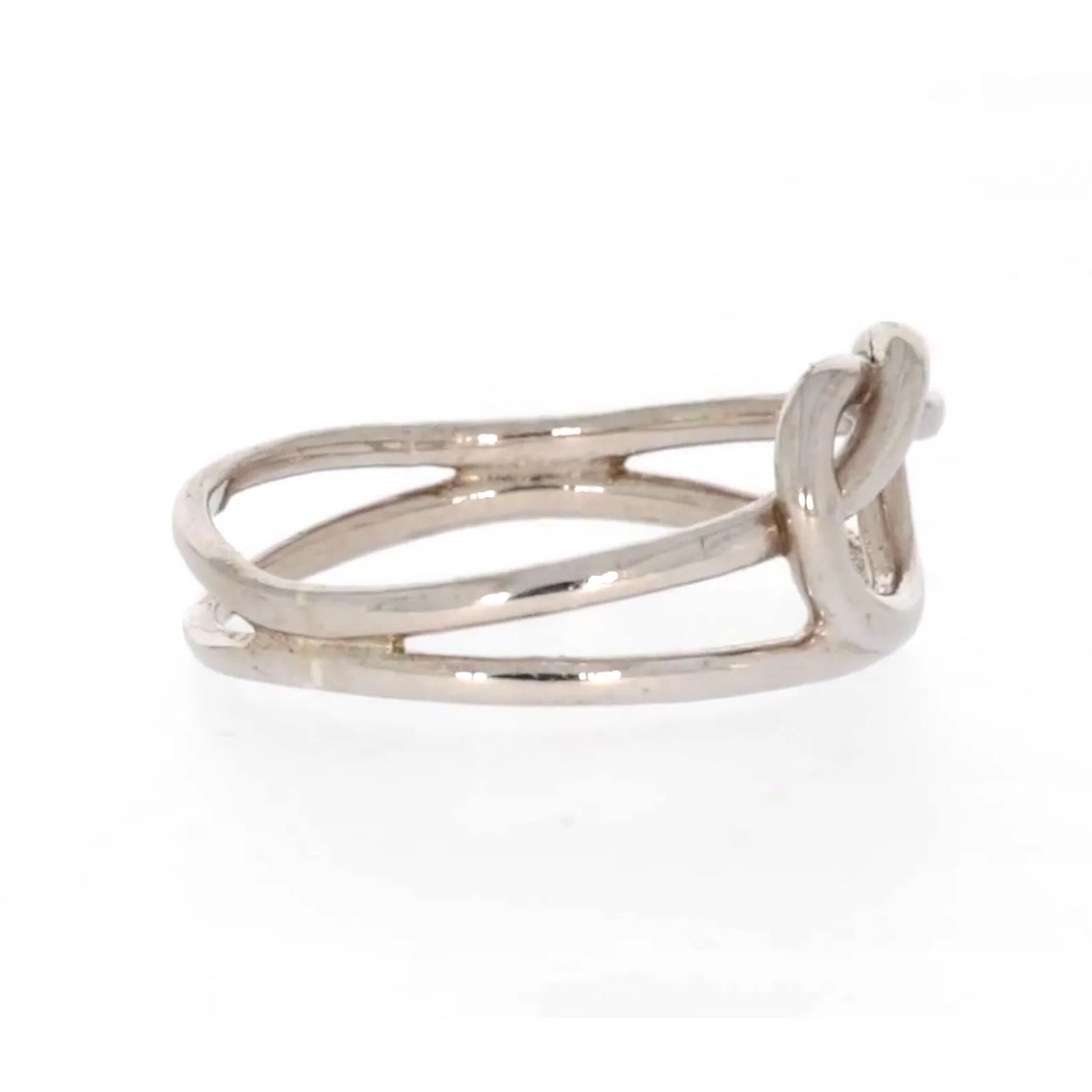 Sterling Silver Knot Heart Ring - Image 60