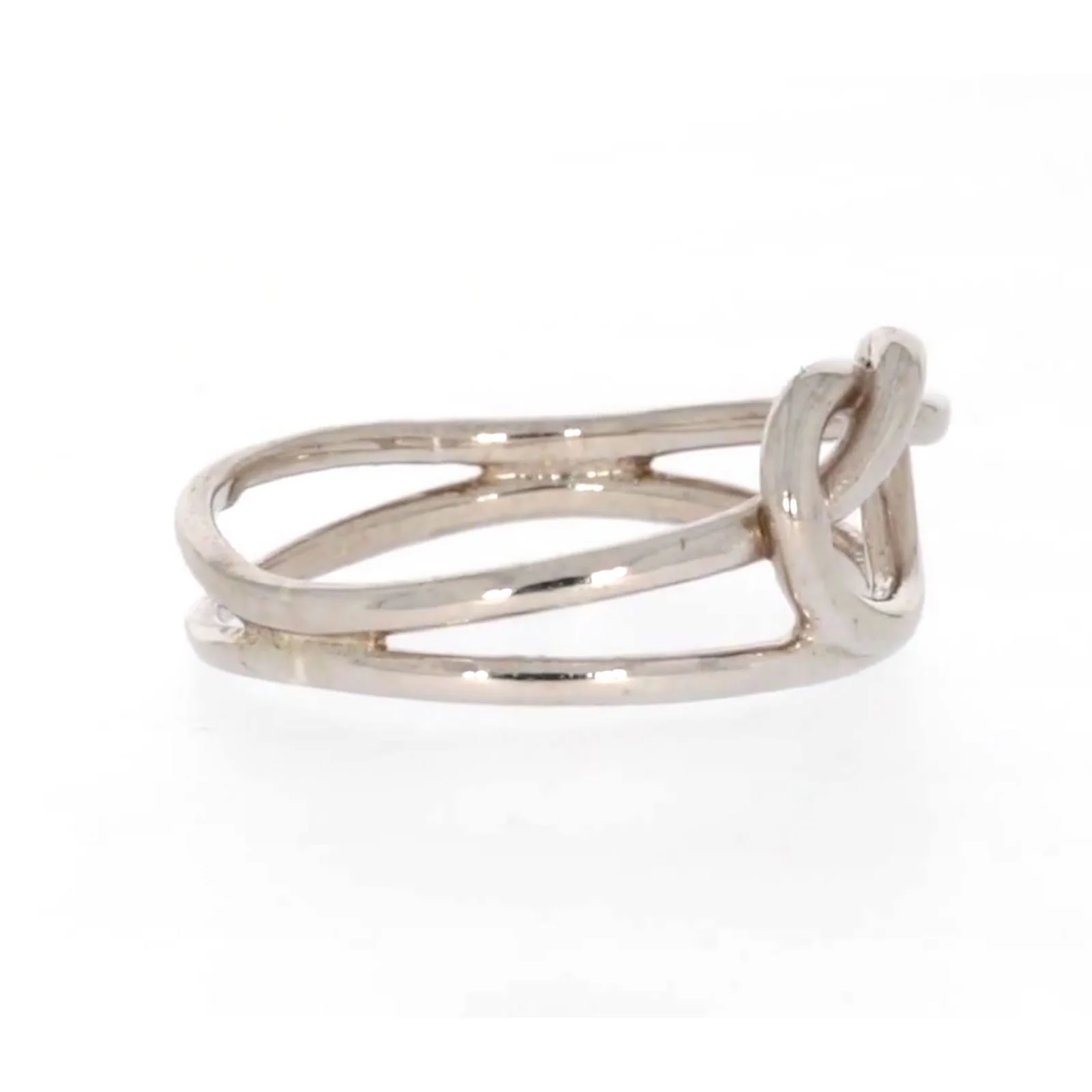 Sterling Silver Knot Heart Ring - Image 61