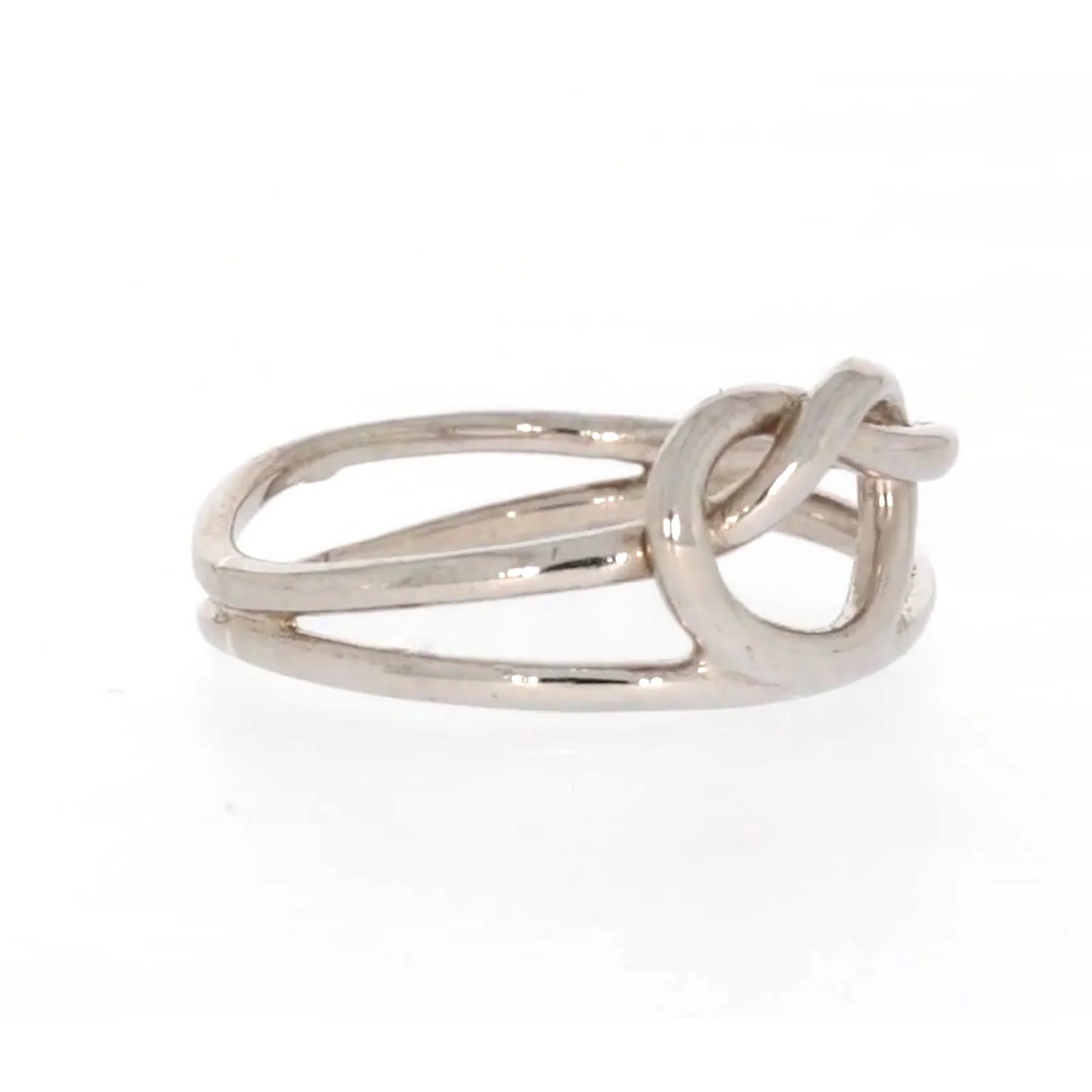 Sterling Silver Knot Heart Ring - Image 66