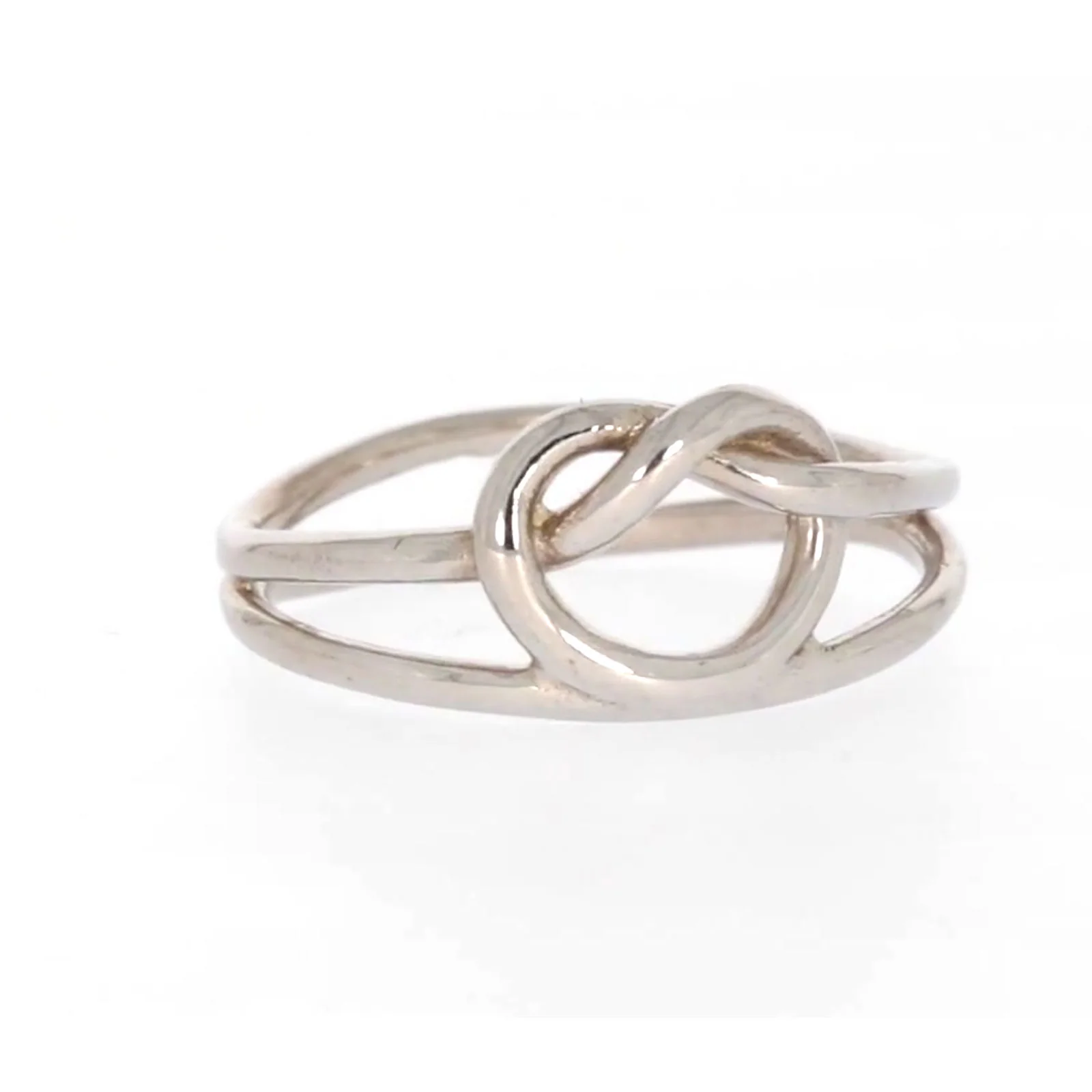 Sterling Silver Knot Heart Ring - Image 72