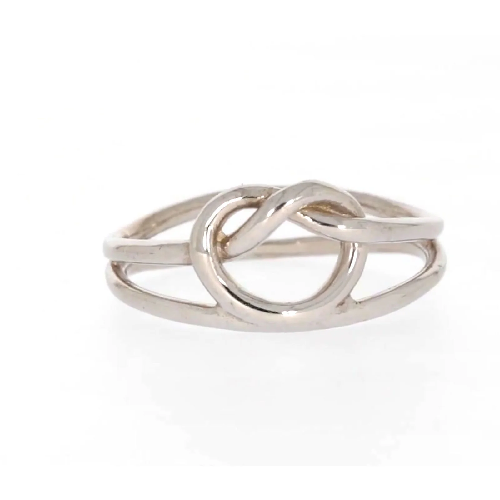 Sterling Silver Knot Heart Ring - Image 74