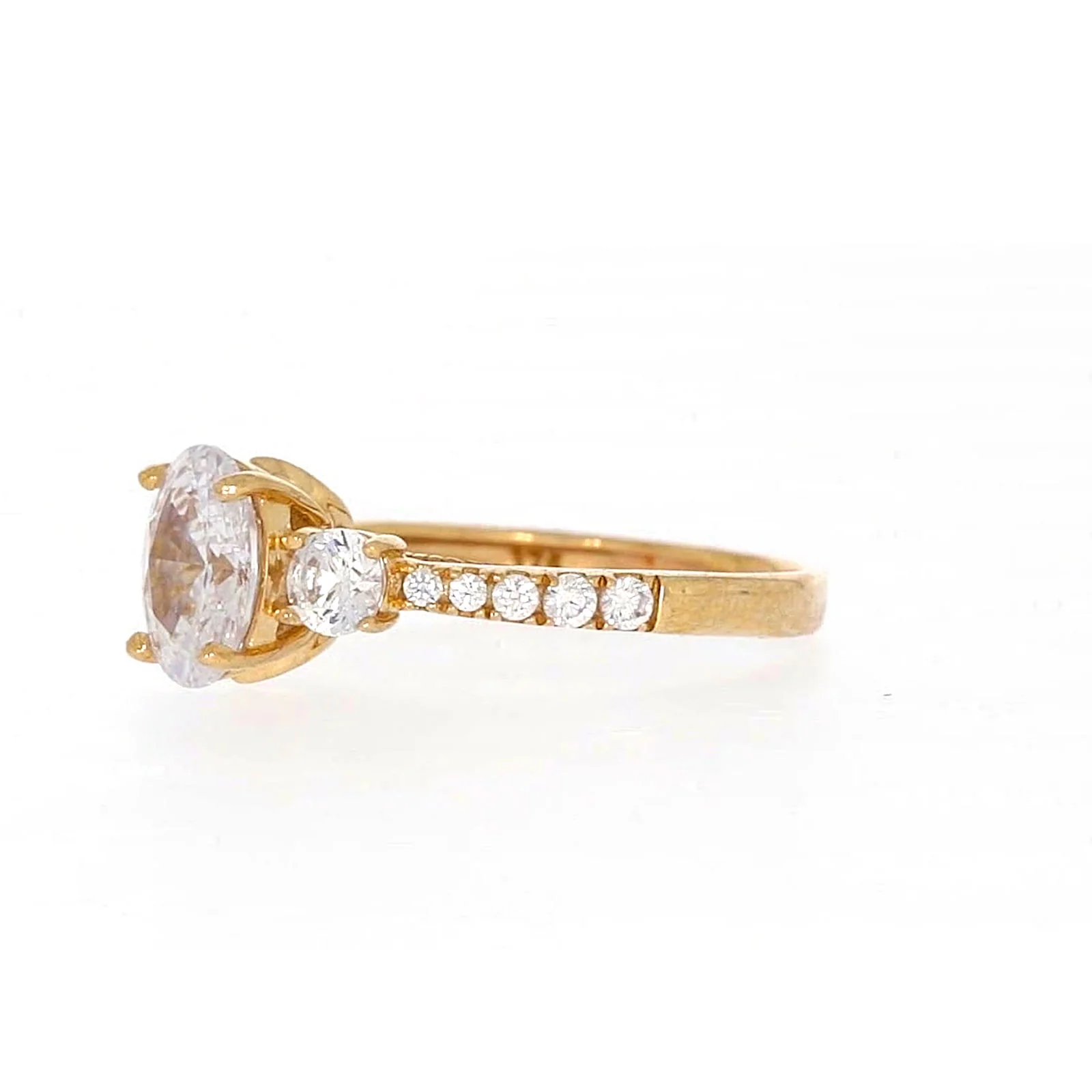 HUSH 9ct Yellow Gold Oval & Round Brilliant Cut with 1.70 CARAT tw of Diamond Simulants Ring - Image 13