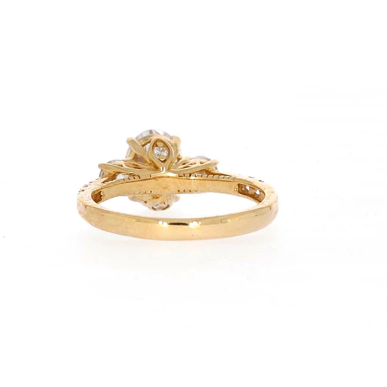 HUSH 9ct Yellow Gold Oval & Round Brilliant Cut with 1.70 CARAT tw of Diamond Simulants Ring - Image 37