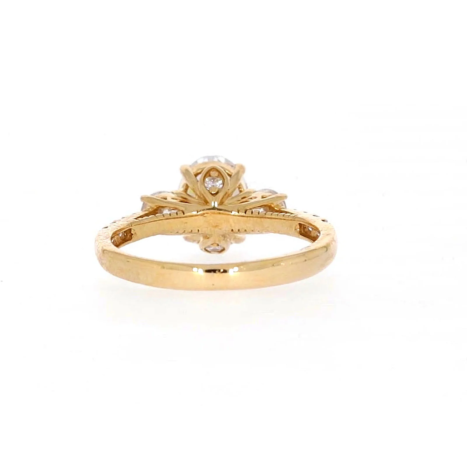 HUSH 9ct Yellow Gold Oval & Round Brilliant Cut with 1.70 CARAT tw of Diamond Simulants Ring - Image 39