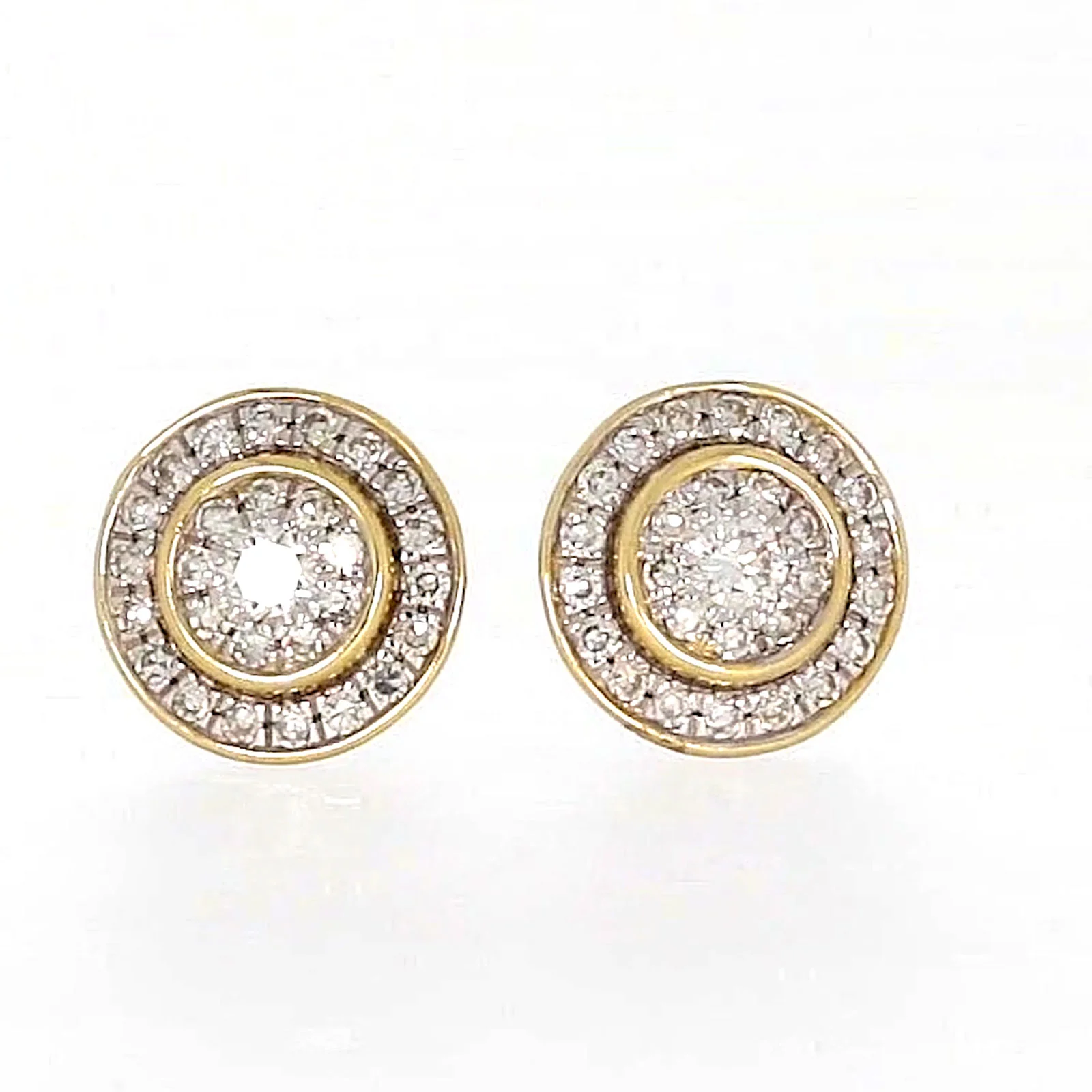 9ct Yellow Gold Round Brilliant Cut with 1/4 CARAT tw of Diamonds Stud Earrings - Image 5