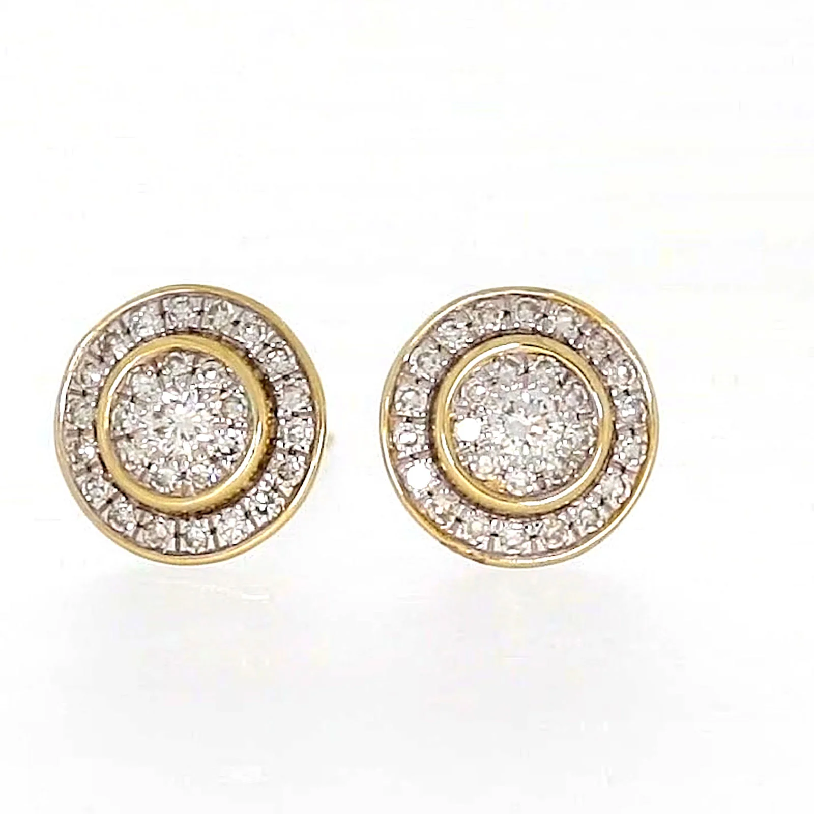 9ct Yellow Gold Round Brilliant Cut with 1/4 CARAT tw of Diamonds Stud Earrings - Image 6