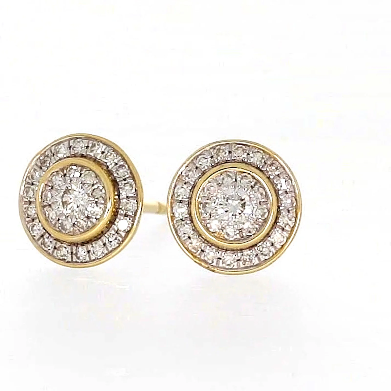 9ct Yellow Gold Round Brilliant Cut with 1/4 CARAT tw of Diamonds Stud Earrings - Image 8