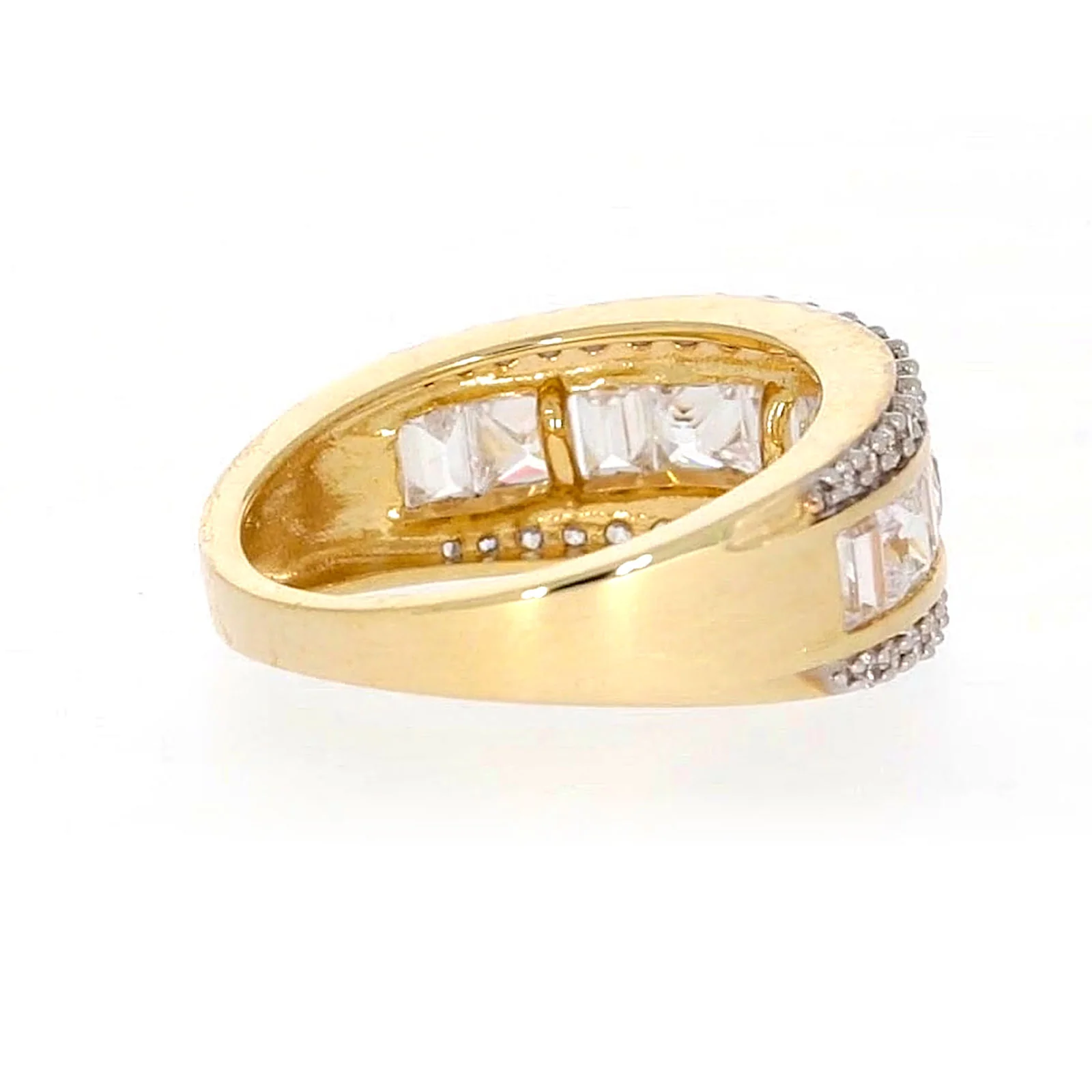HUSH 9ct Yellow Gold Round Brilliant Cut 1 1/2 CARAT tw of Diamond Simulants Ring - Image 49