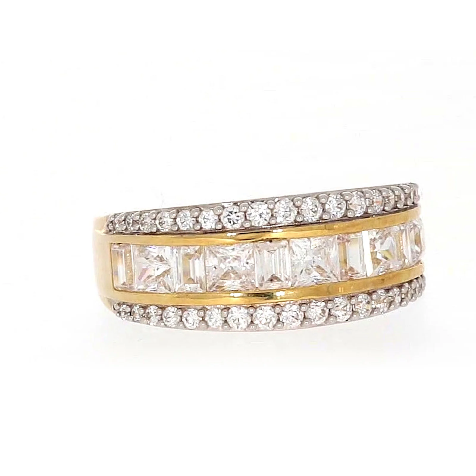 HUSH 9ct Yellow Gold Round Brilliant Cut 1 1/2 CARAT tw of Diamond Simulants Ring - Image 71