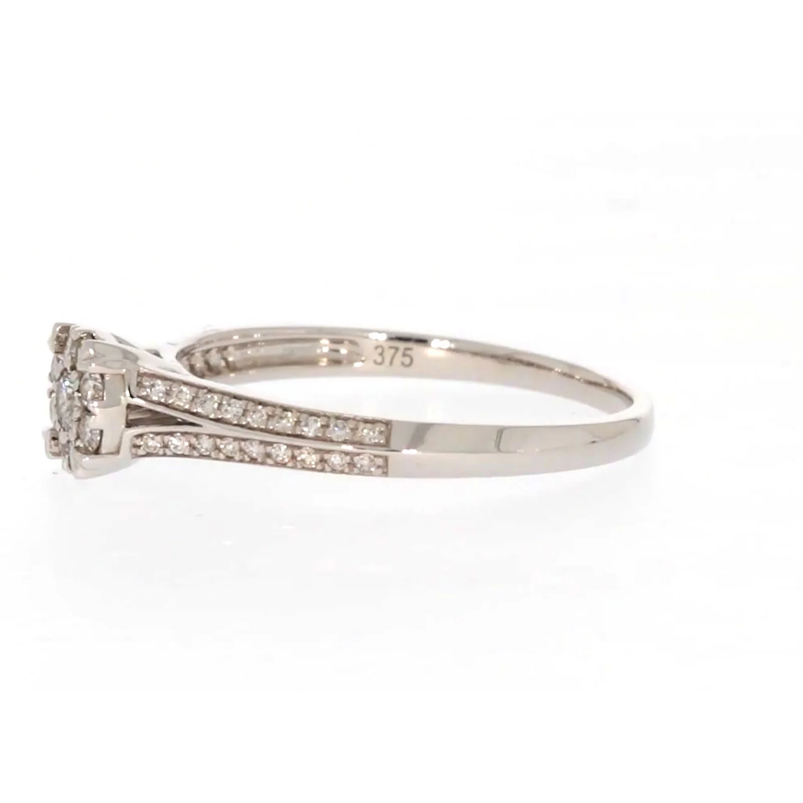 9ct White Gold Round Brilliant Cut 0.35 CARAT tw of Diamonds Ring - Image 16