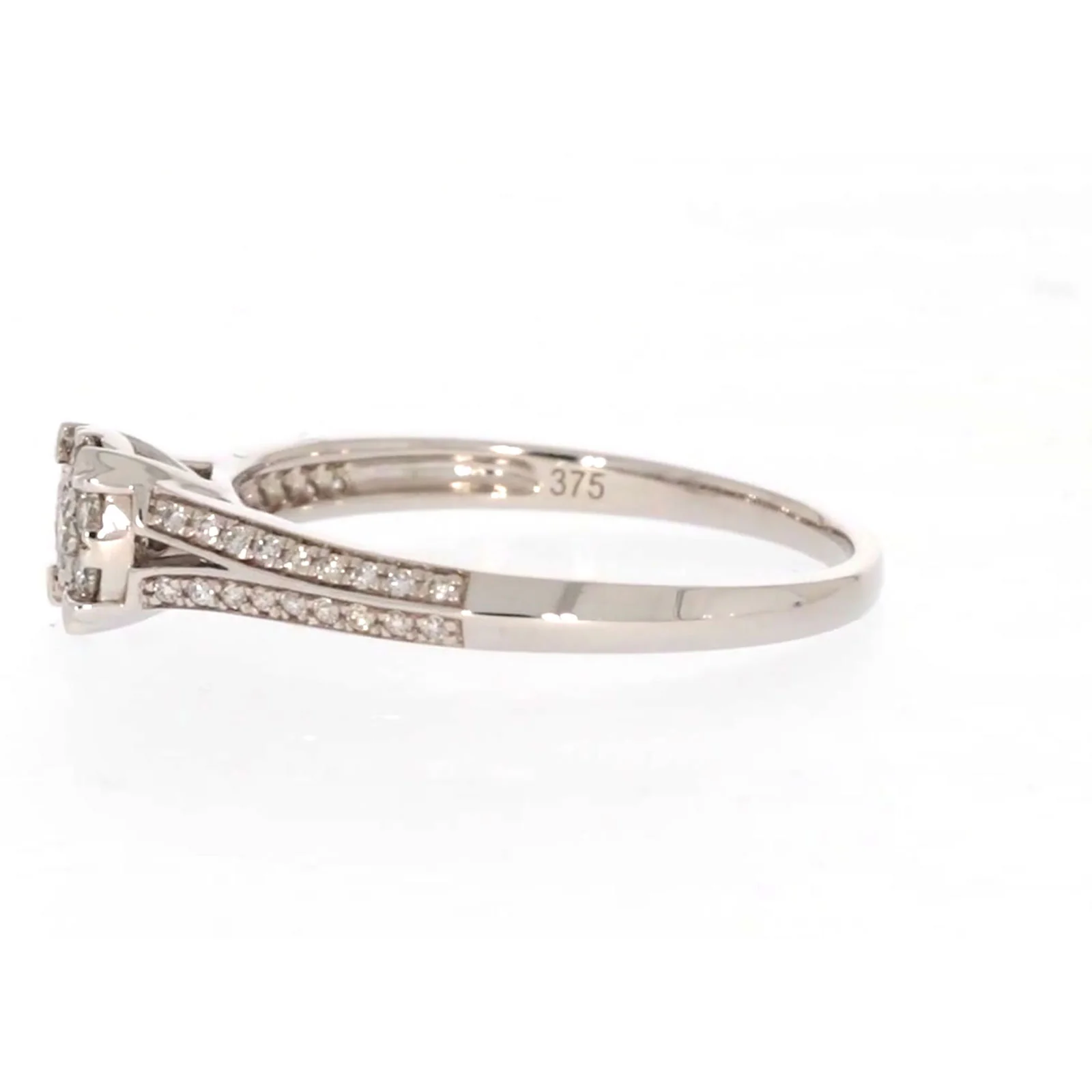9ct White Gold Round Brilliant Cut 0.35 CARAT tw of Diamonds Ring - Image 18