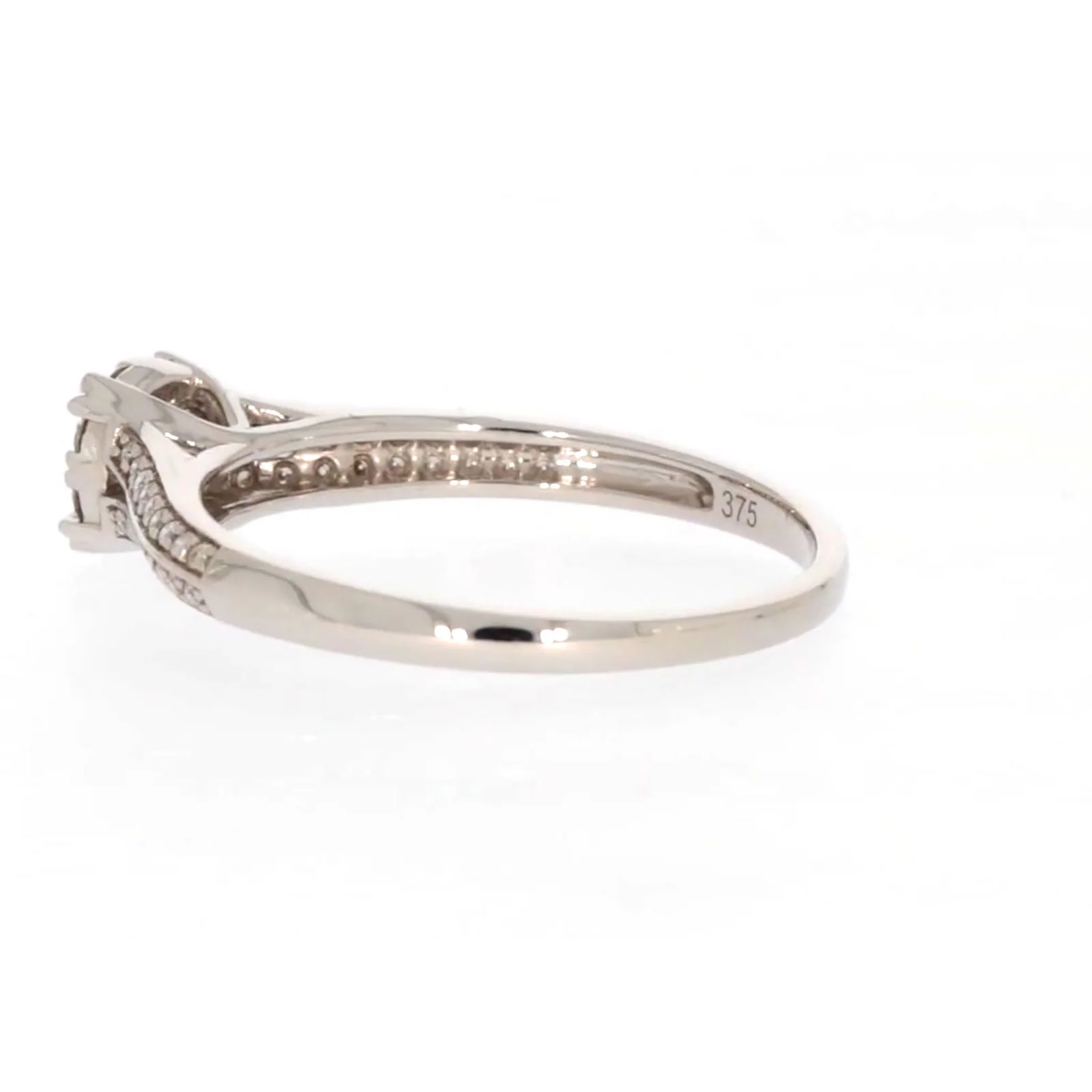 9ct White Gold Round Brilliant Cut 0.35 CARAT tw of Diamonds Ring - Image 27