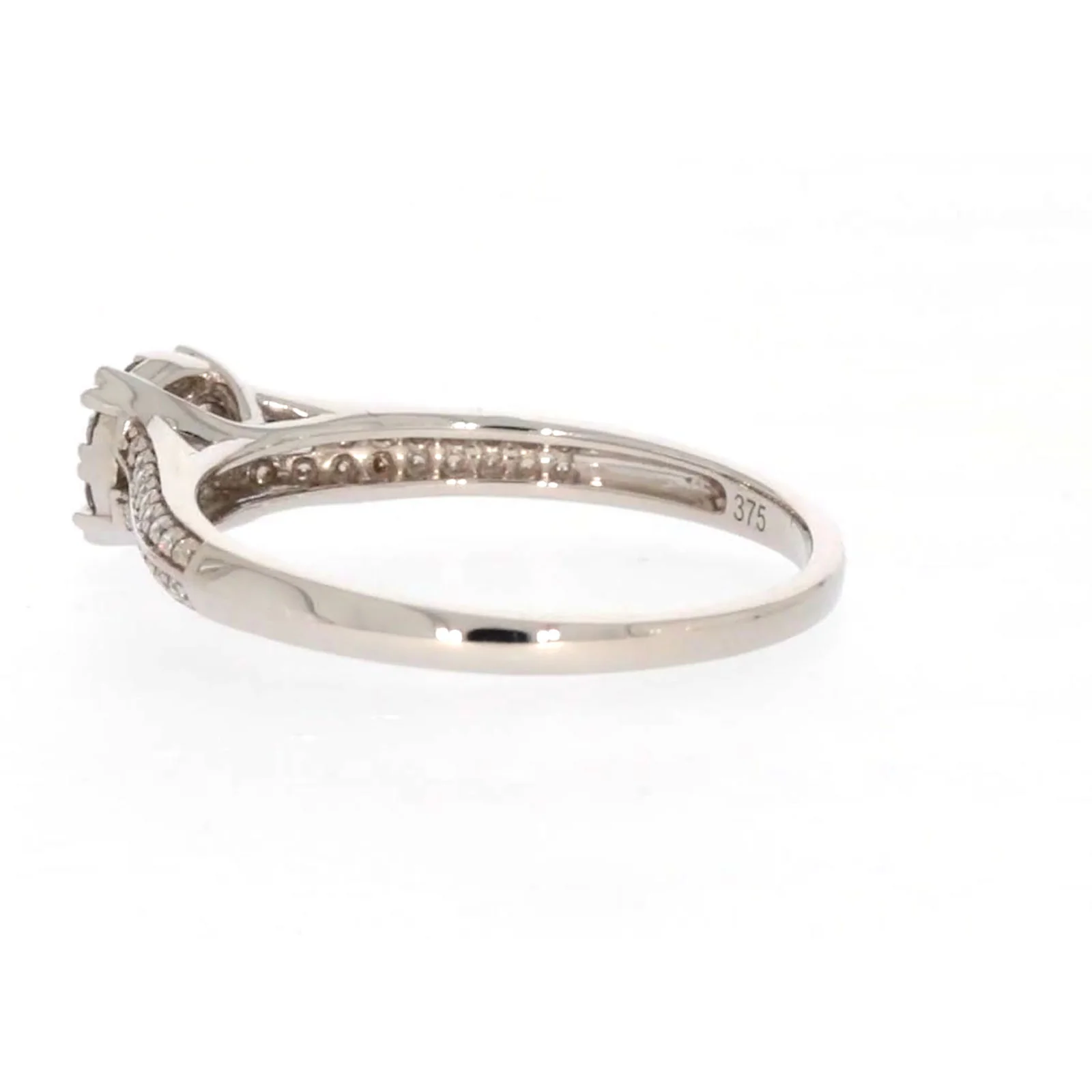 9ct White Gold Round Brilliant Cut 0.35 CARAT tw of Diamonds Ring - Image 28