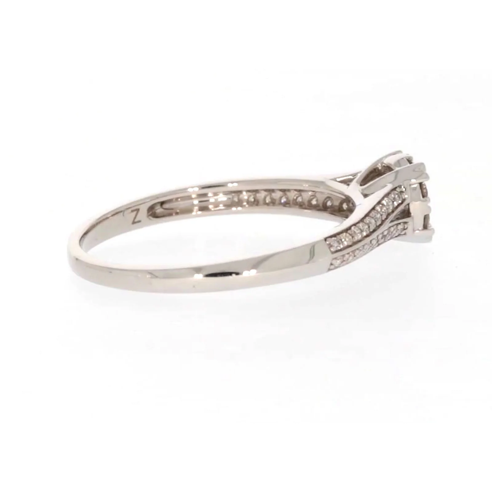 9ct White Gold Round Brilliant Cut 0.35 CARAT tw of Diamonds Ring - Image 53