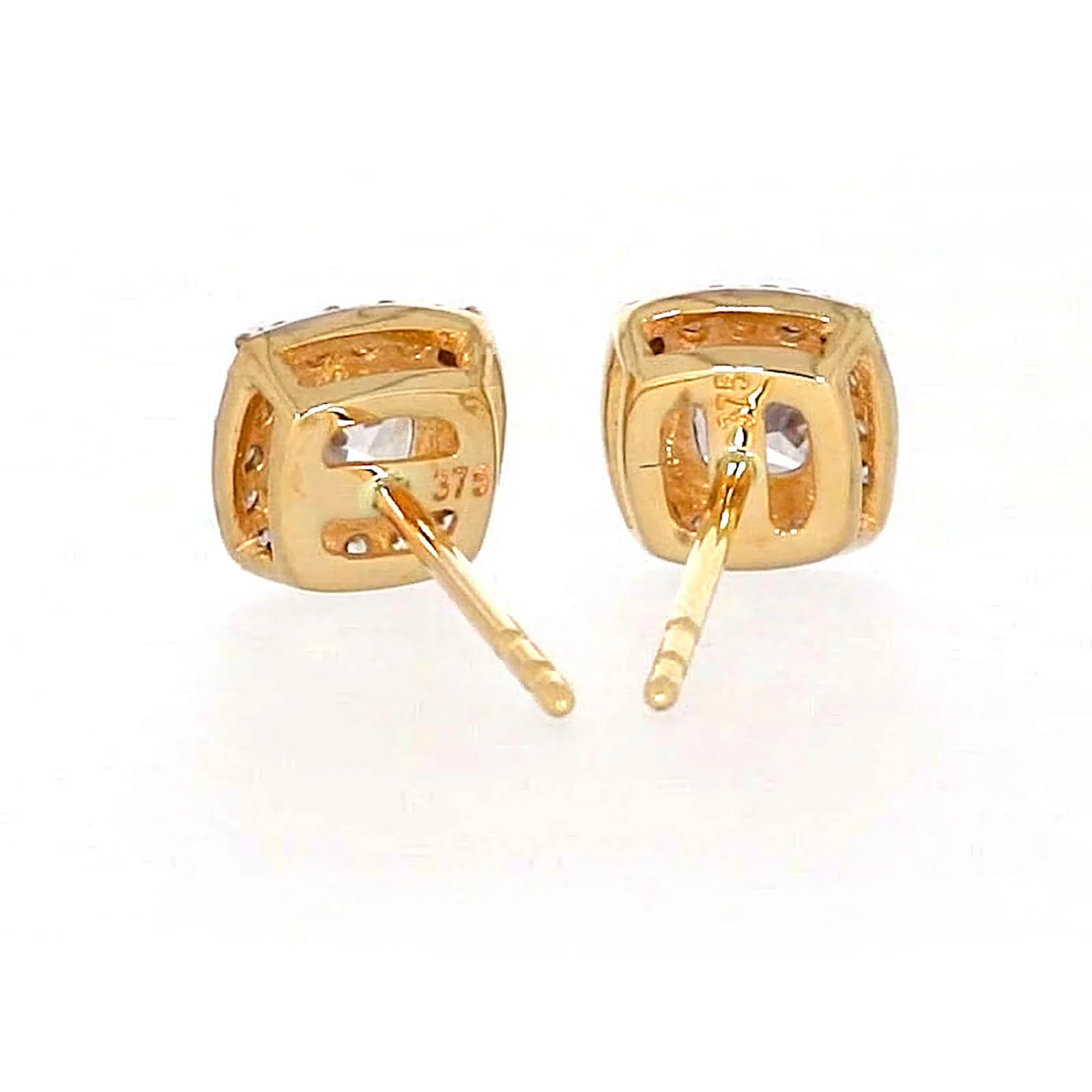 HUSH 9ct Yellow Gold Cushion & Round Brilliant Cut with 1 CARAT tw of Diamond Simulants Stud Earrings - Image 38