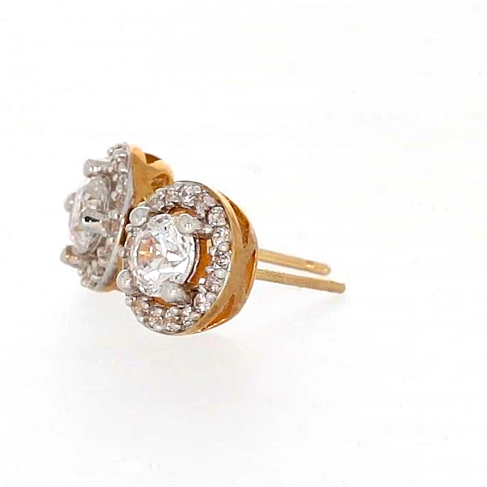 HUSH 9ct Yellow Gold Round Brilliant Cut with 0.60 CARAT tw of Diamond Simulants Stud Earrings - Image 17