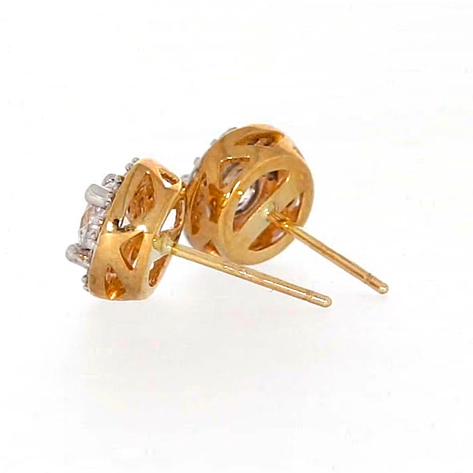 HUSH 9ct Yellow Gold Round Brilliant Cut with 0.60 CARAT tw of Diamond Simulants Stud Earrings - Image 29