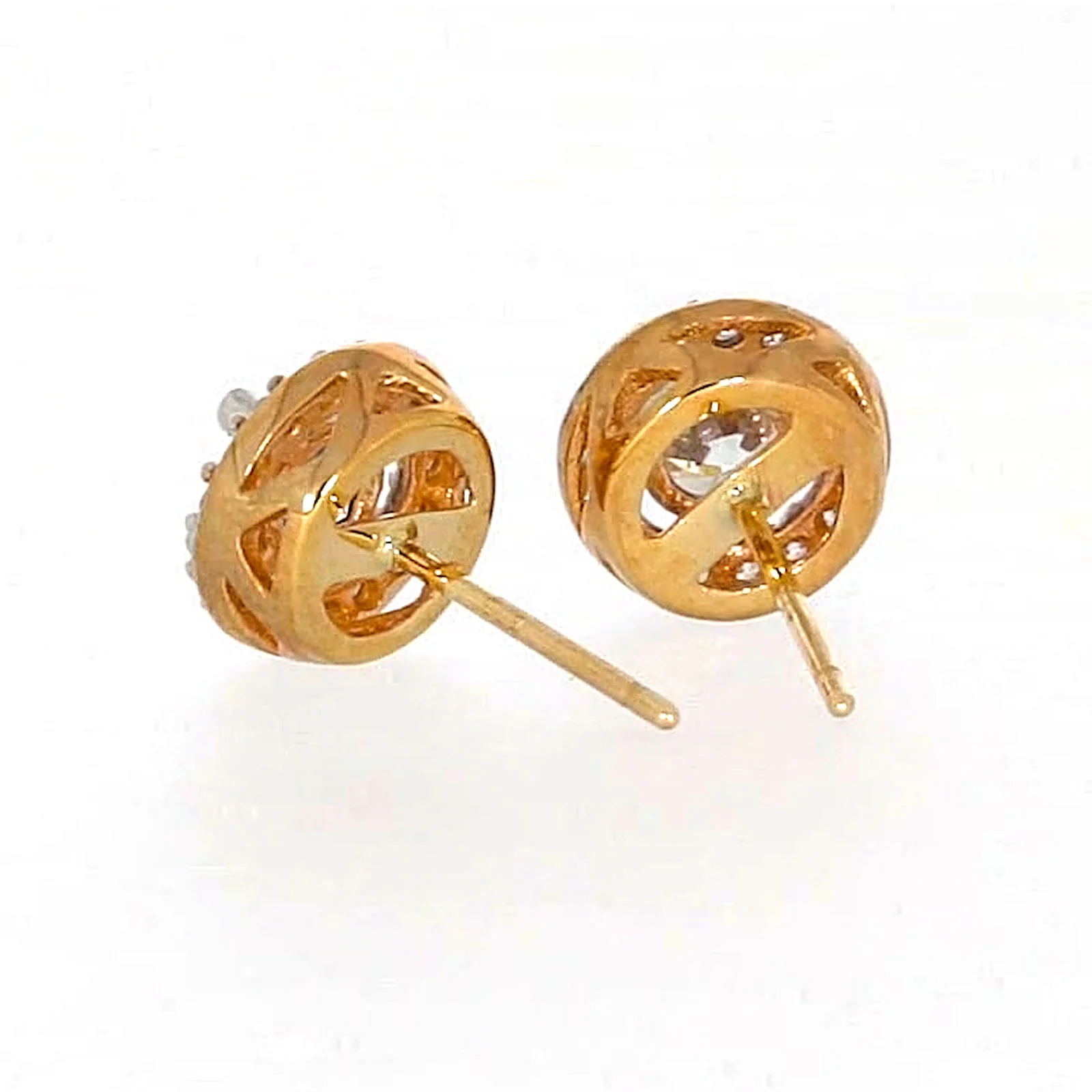 HUSH 9ct Yellow Gold Round Brilliant Cut with 0.60 CARAT tw of Diamond Simulants Stud Earrings - Image 35