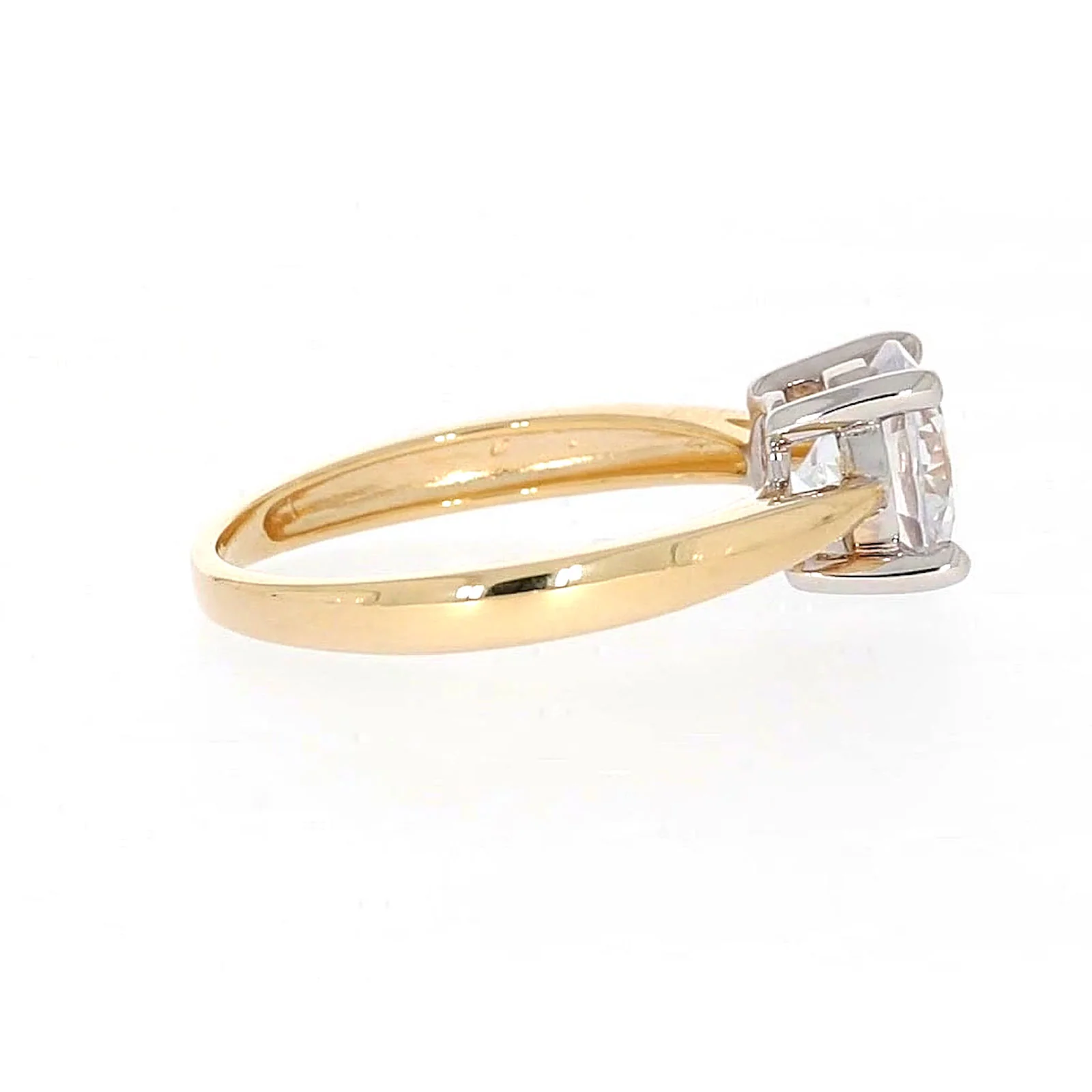 HUSH 9ct Two Tone Gold Round Brilliant Cut with 1 1/2 CARAT of Diamond Simulants Ring - Image 56