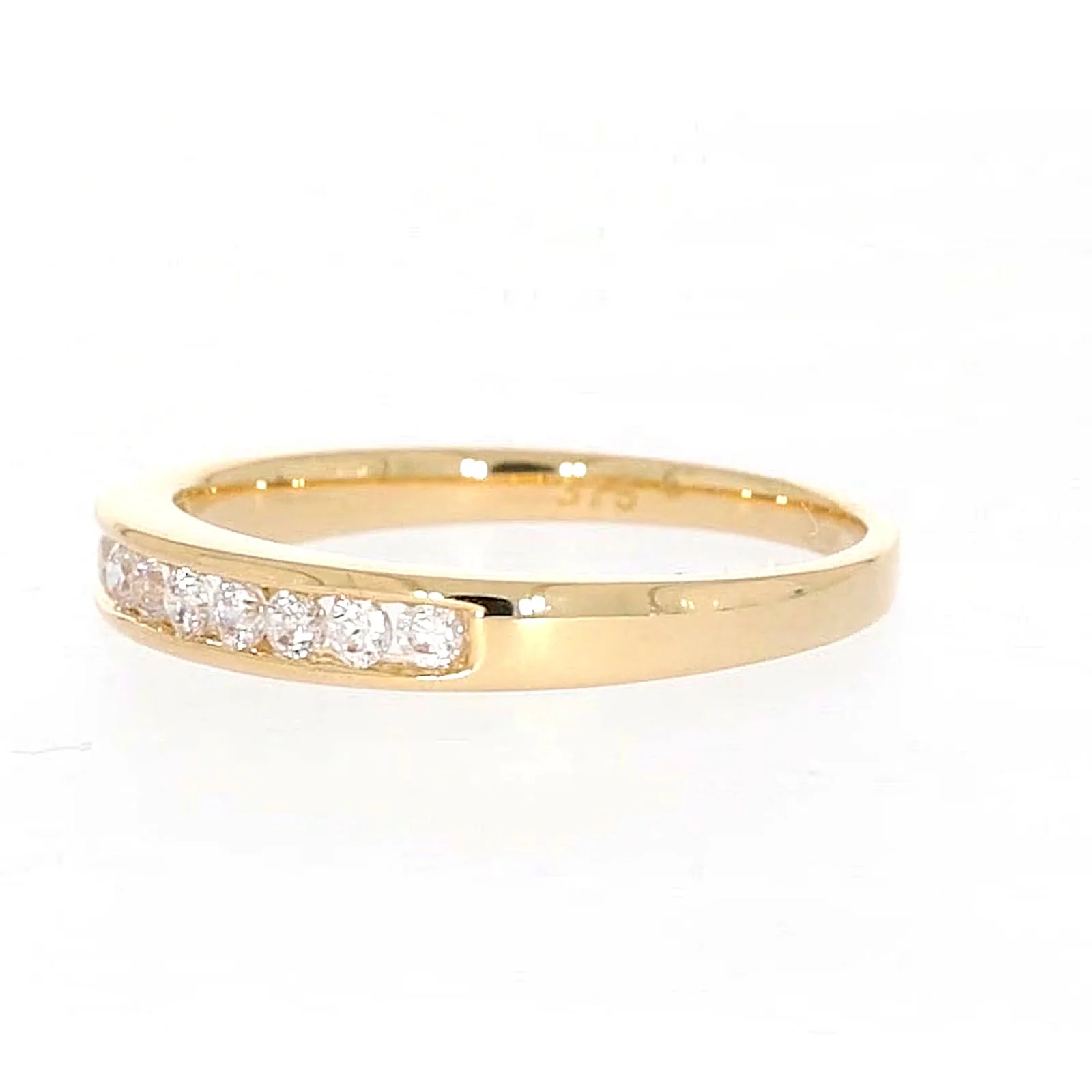 HUSH 9ct Yellow Gold 1/4 carat tw of Diamond Simulants Ring - Image 13