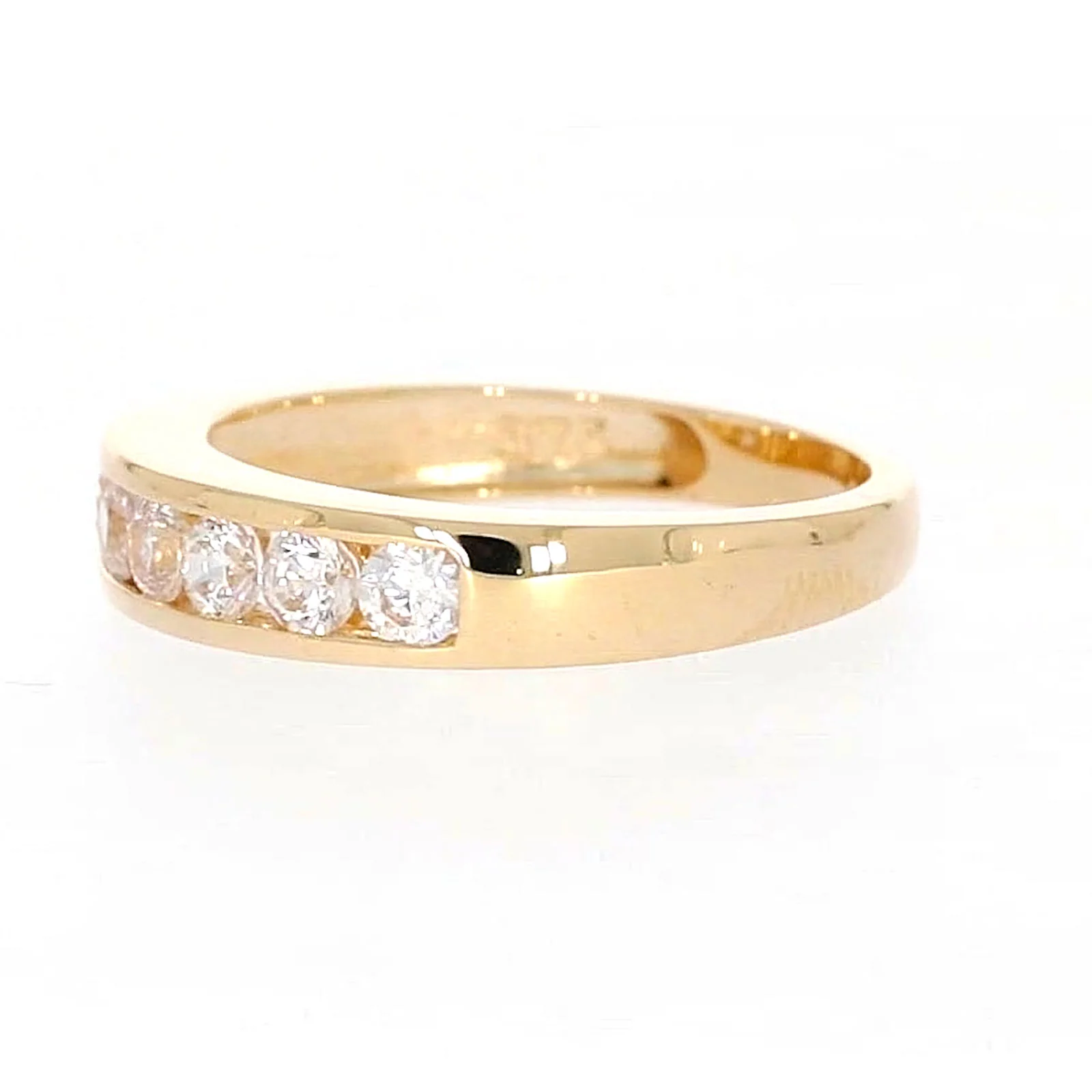 HUSH 9ct Yellow Gold Round Brilliant Cut with 1/2 CARAT tw of Diamond Simulant Ring - Image 15