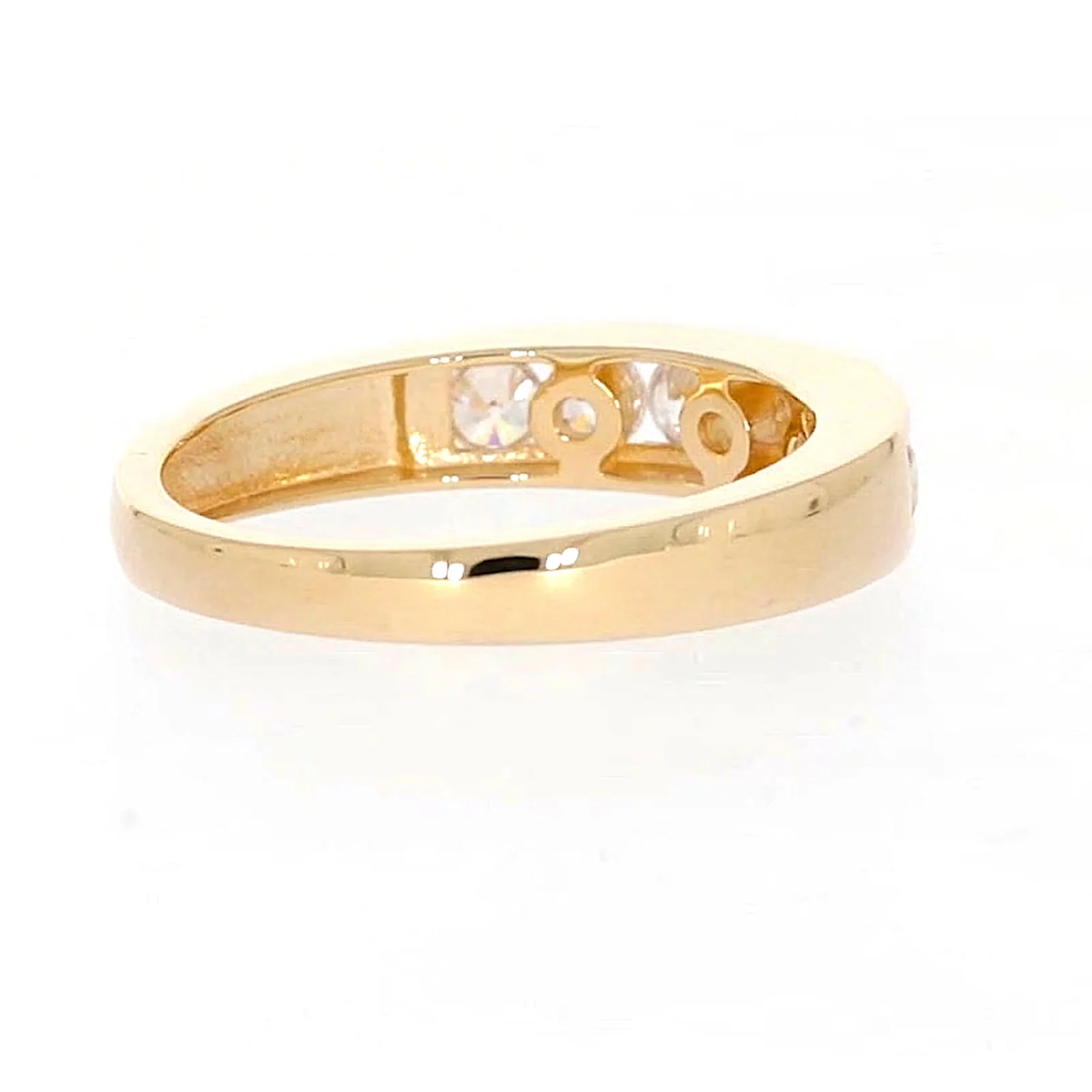 HUSH 9ct Yellow Gold Round Brilliant Cut with 1/2 CARAT tw of Diamond Simulant Ring - Image 49