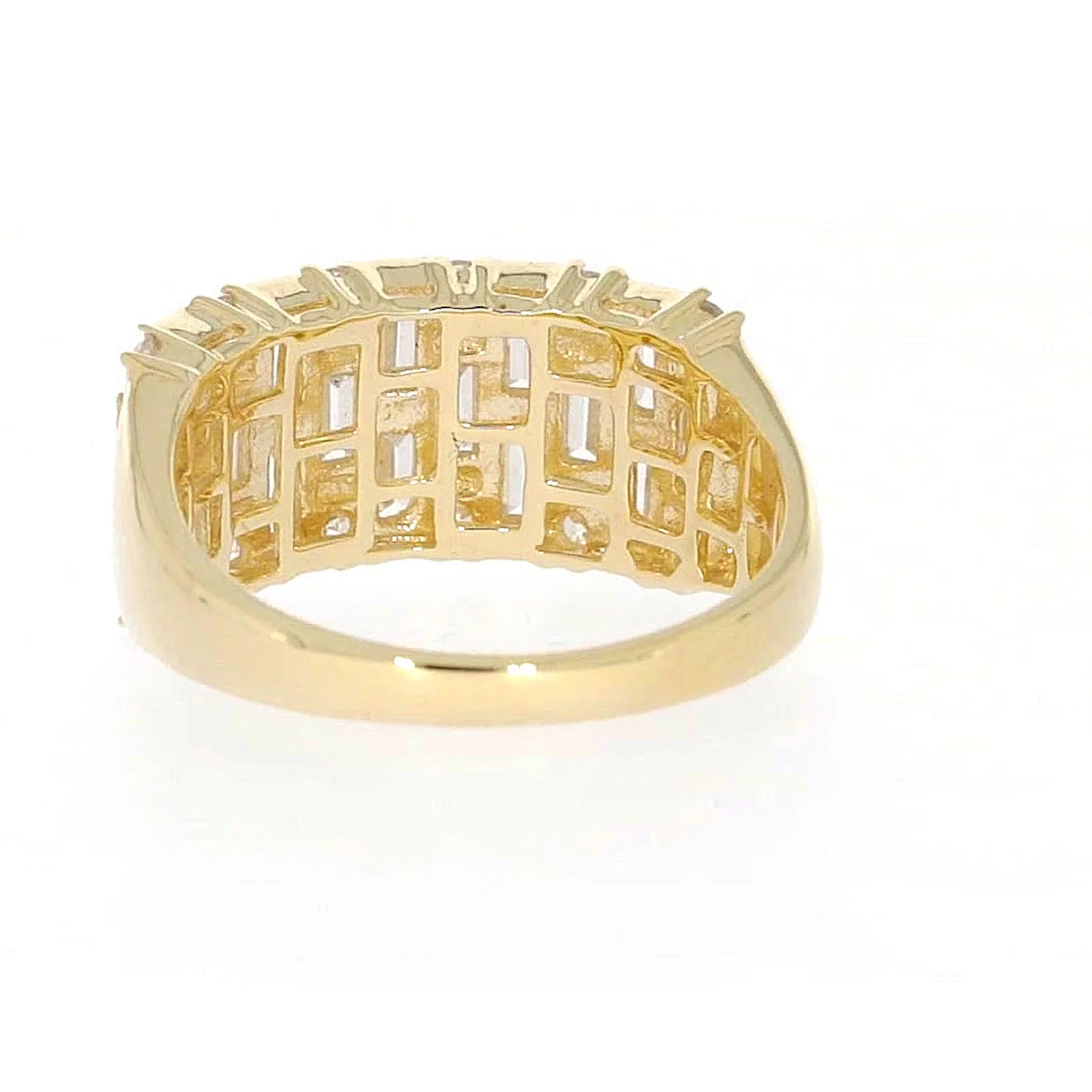 HUSH 9ct Yellow Gold Round Brilliant Cut with 2 1/2 CARAT tw of Diamond Simulants Ring - Image 36