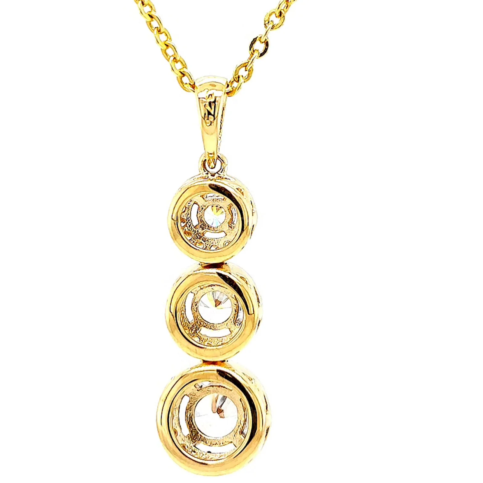 HUSH 9ct Yellow Gold Round Brilliant Cut with 1 CARAT tw of Diamond Simulants Pendant - Image 41