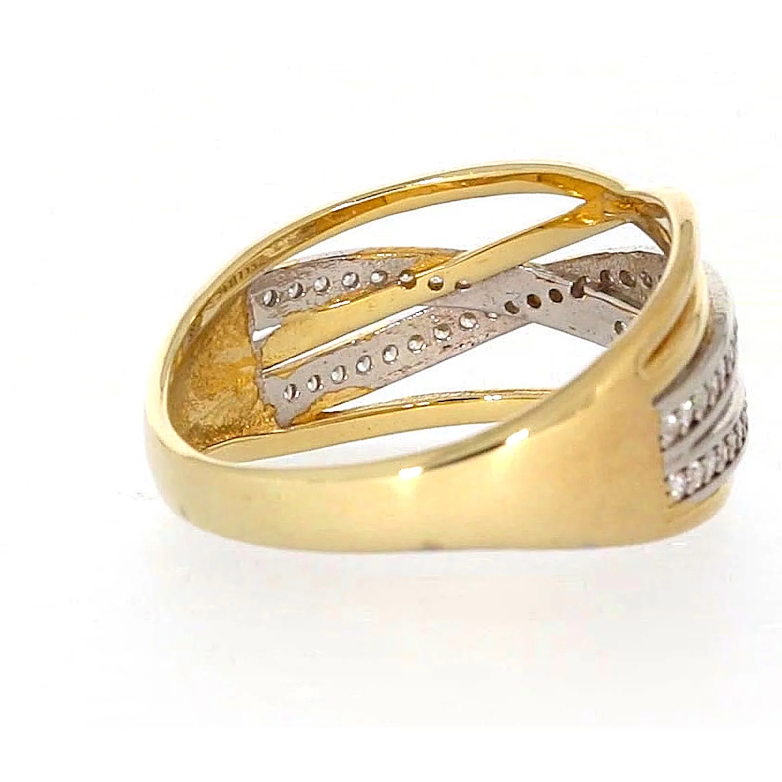 9ct Yellow Gold Cubic Zirconia Crossover Ring - Image 46