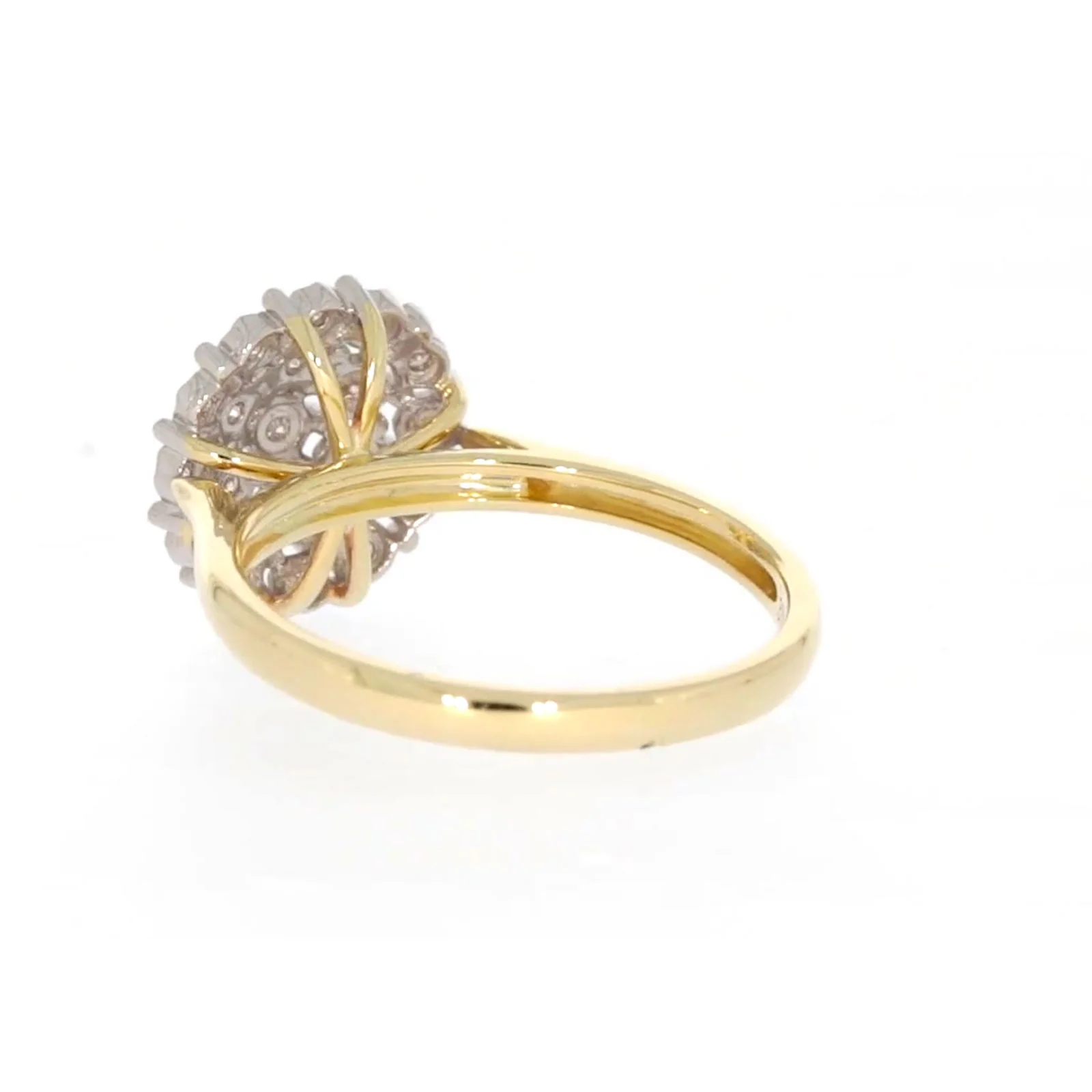 9ct Two Tone Gold Round Brilliant Cut 0.10 CARAT tw of Diamonds Ring - Image 32