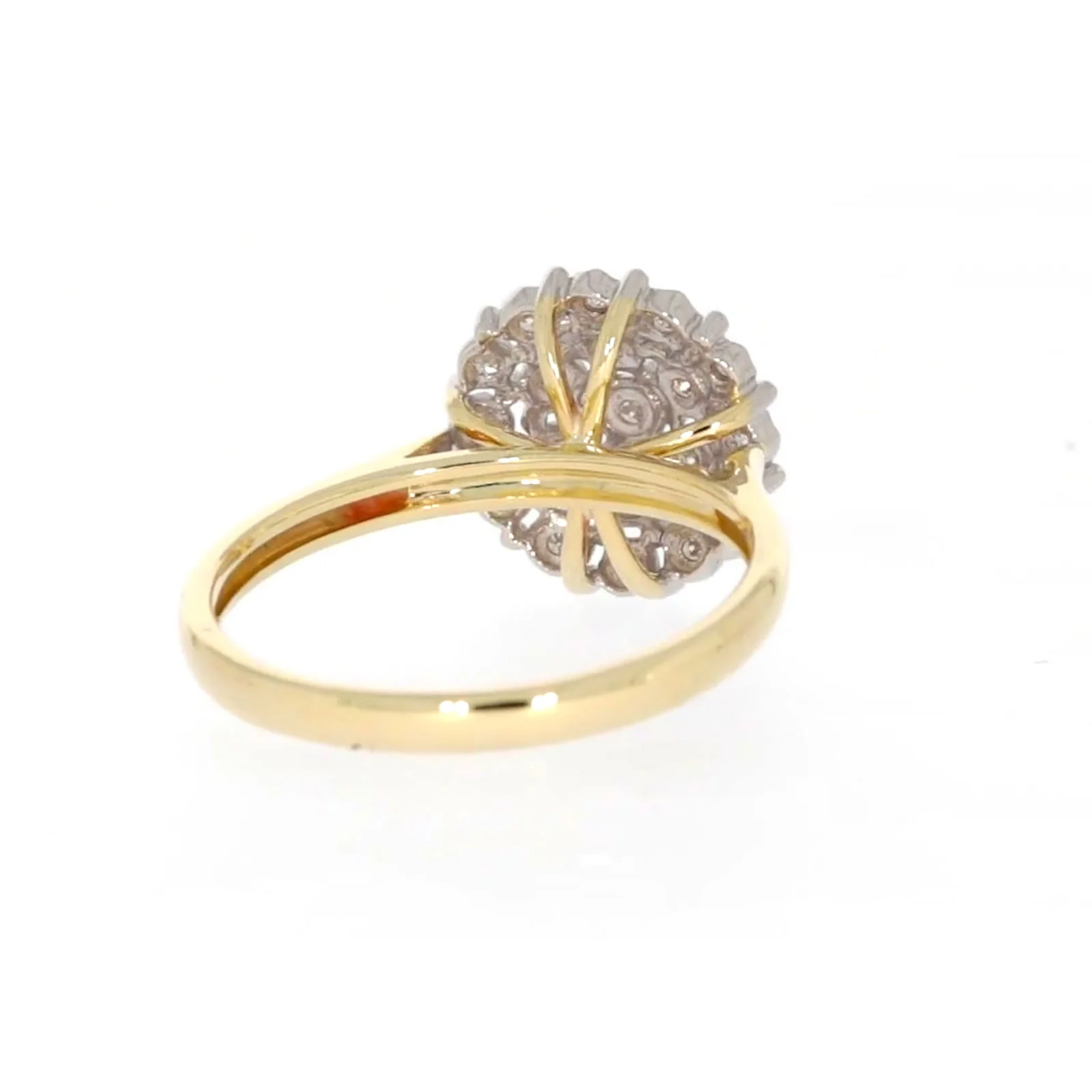 9ct Two Tone Gold Round Brilliant Cut 0.10 CARAT tw of Diamonds Ring - Image 43