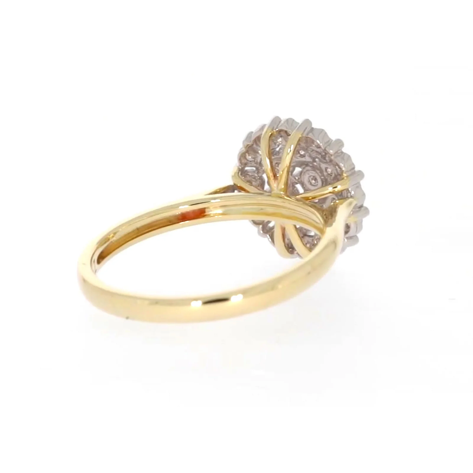 9ct Two Tone Gold Round Brilliant Cut 0.10 CARAT tw of Diamonds Ring - Image 46