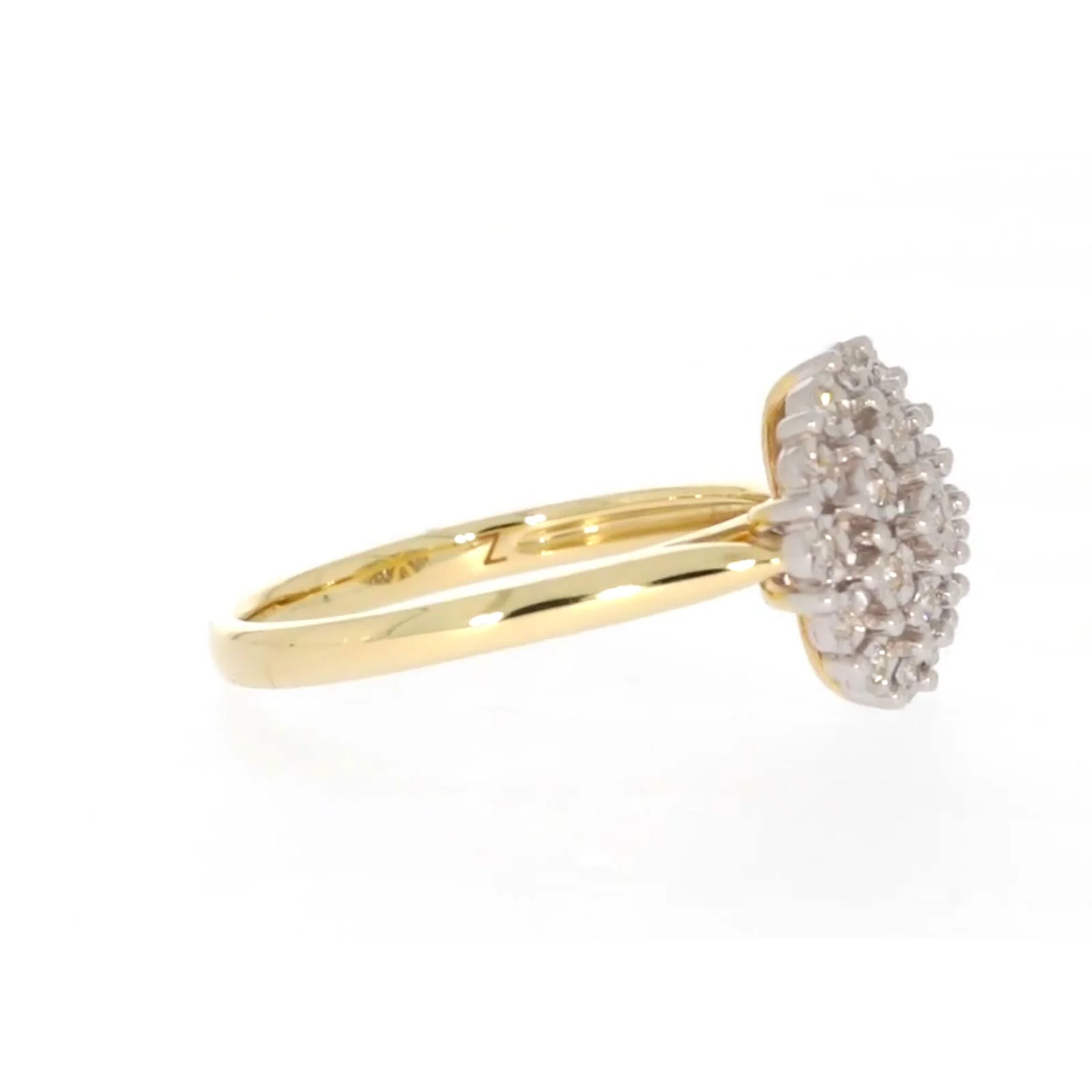 9ct Two Tone Gold Round Brilliant Cut 0.10 CARAT tw of Diamonds Ring - Image 62
