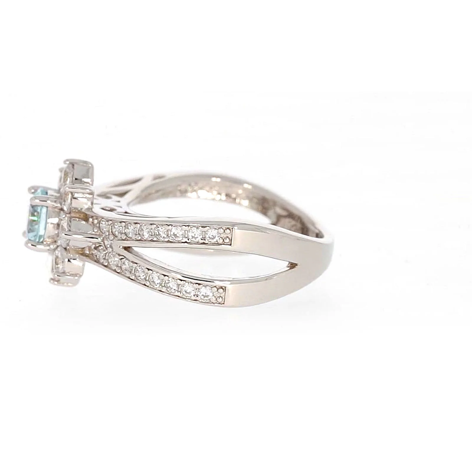 Sterling Silver Light Blue Cubic Zirconia Ring - Image 19
