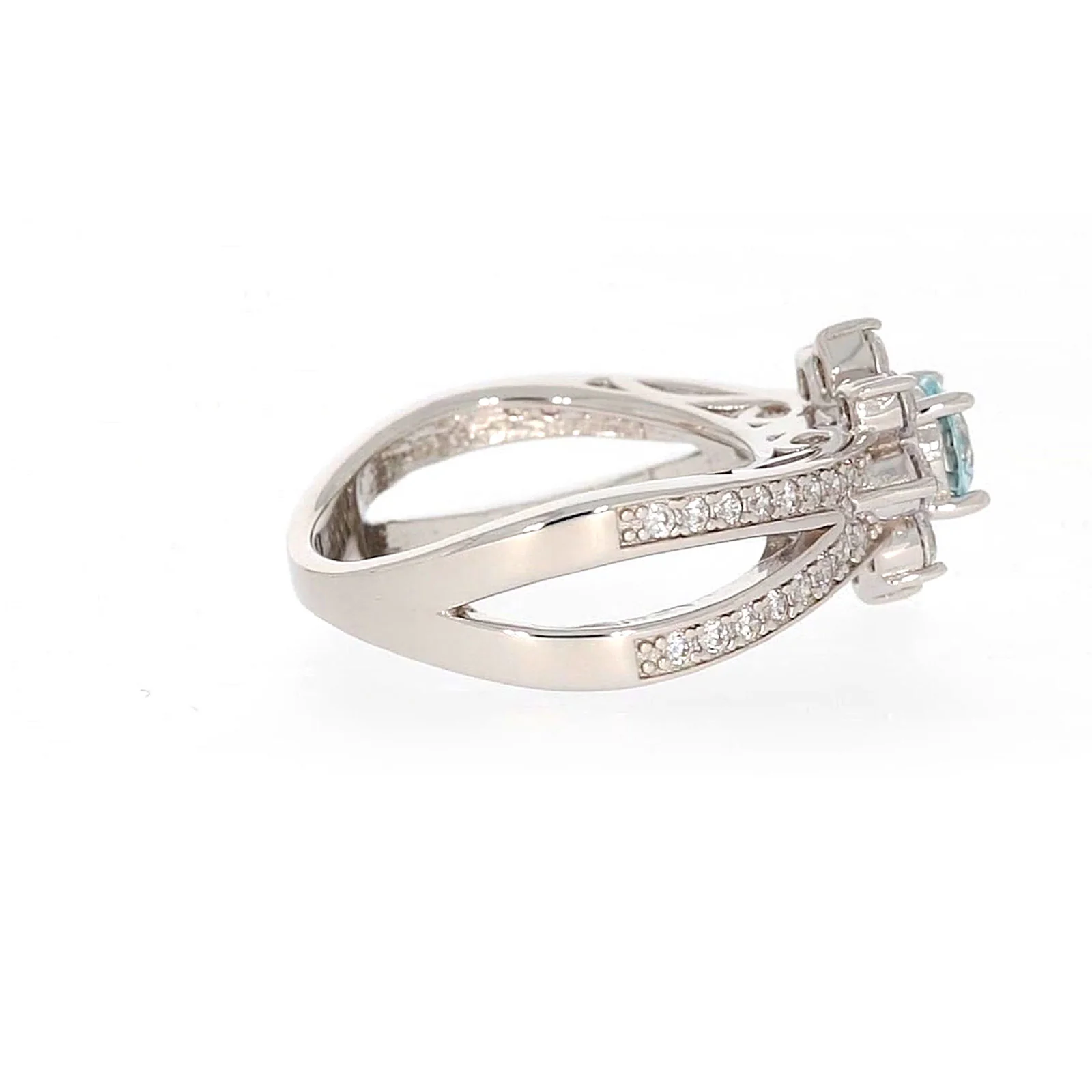 Sterling Silver Light Blue Cubic Zirconia Ring - Image 54