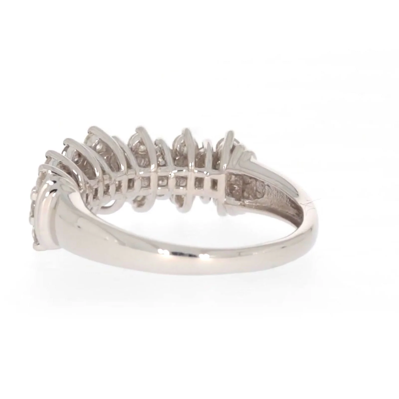 Sterling Silver Round Brilliant Cut 1 Carat tw of Diamonds Ring - Image 30