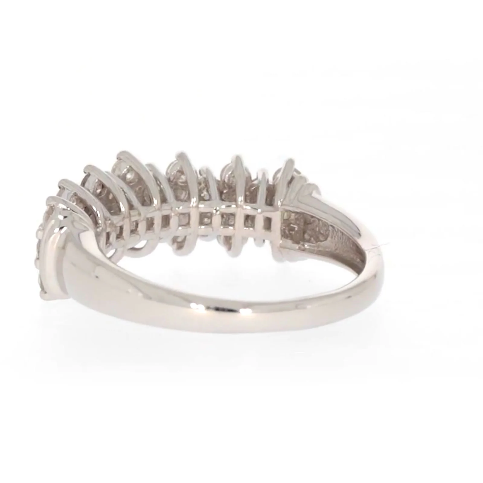 Sterling Silver Round Brilliant Cut 1 Carat tw of Diamonds Ring - Image 31