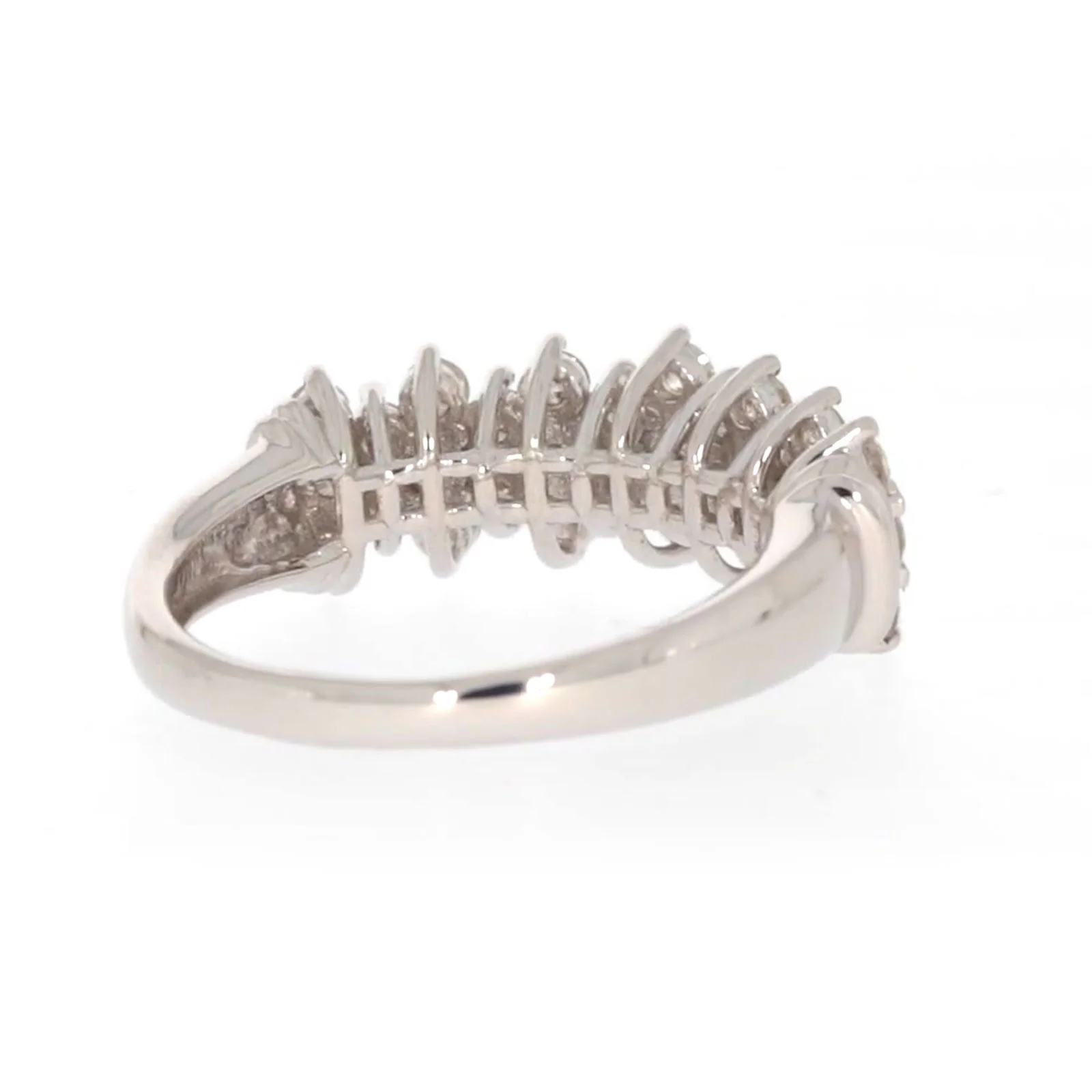 Sterling Silver Round Brilliant Cut 1 Carat tw of Diamonds Ring - Image 44