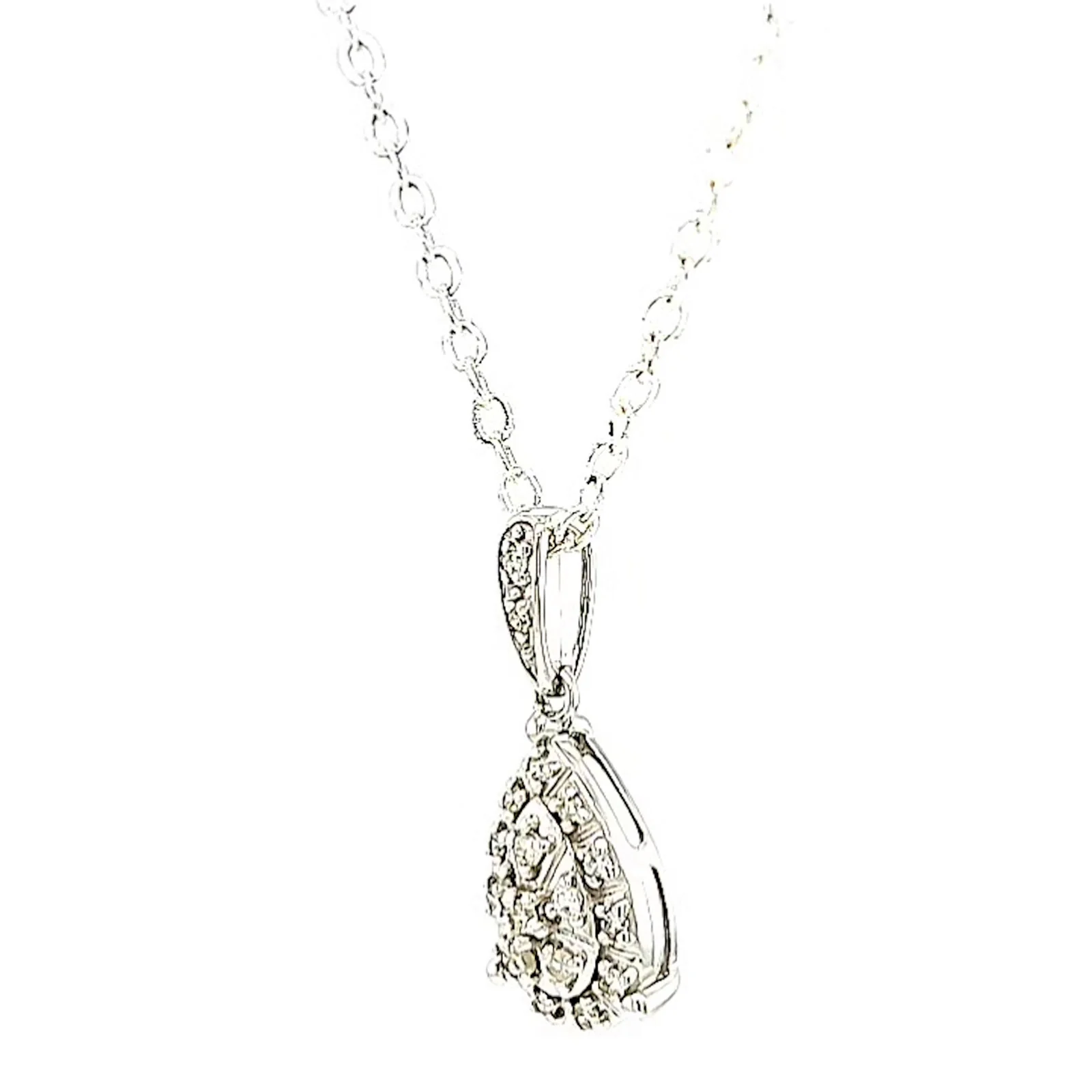 9ct White Gold Round Brilliant Cut 0.10 CARAT tw of Diamonds Pendant - Image 13