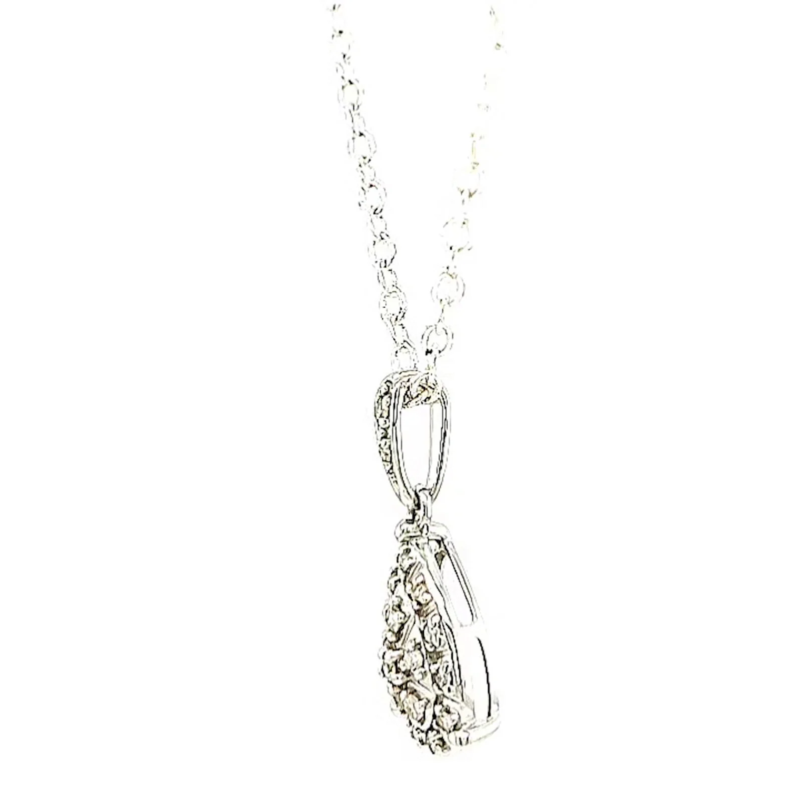 9ct White Gold Round Brilliant Cut 0.10 CARAT tw of Diamonds Pendant - Image 17