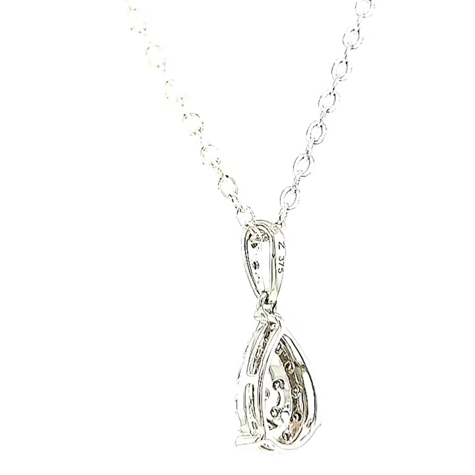 9ct White Gold Round Brilliant Cut 0.10 CARAT tw of Diamonds Pendant - Image 31