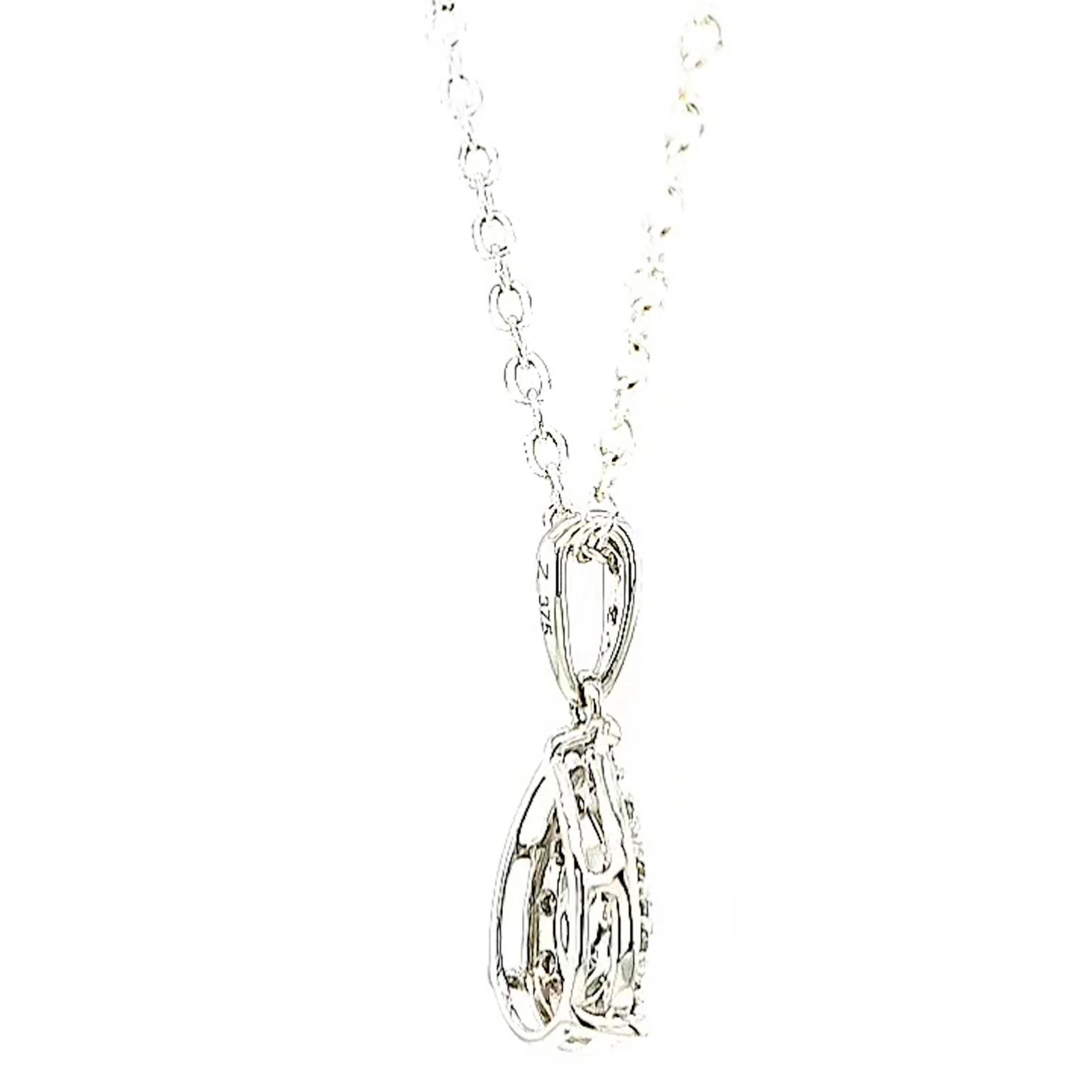 9ct White Gold Round Brilliant Cut 0.10 CARAT tw of Diamonds Pendant - Image 53